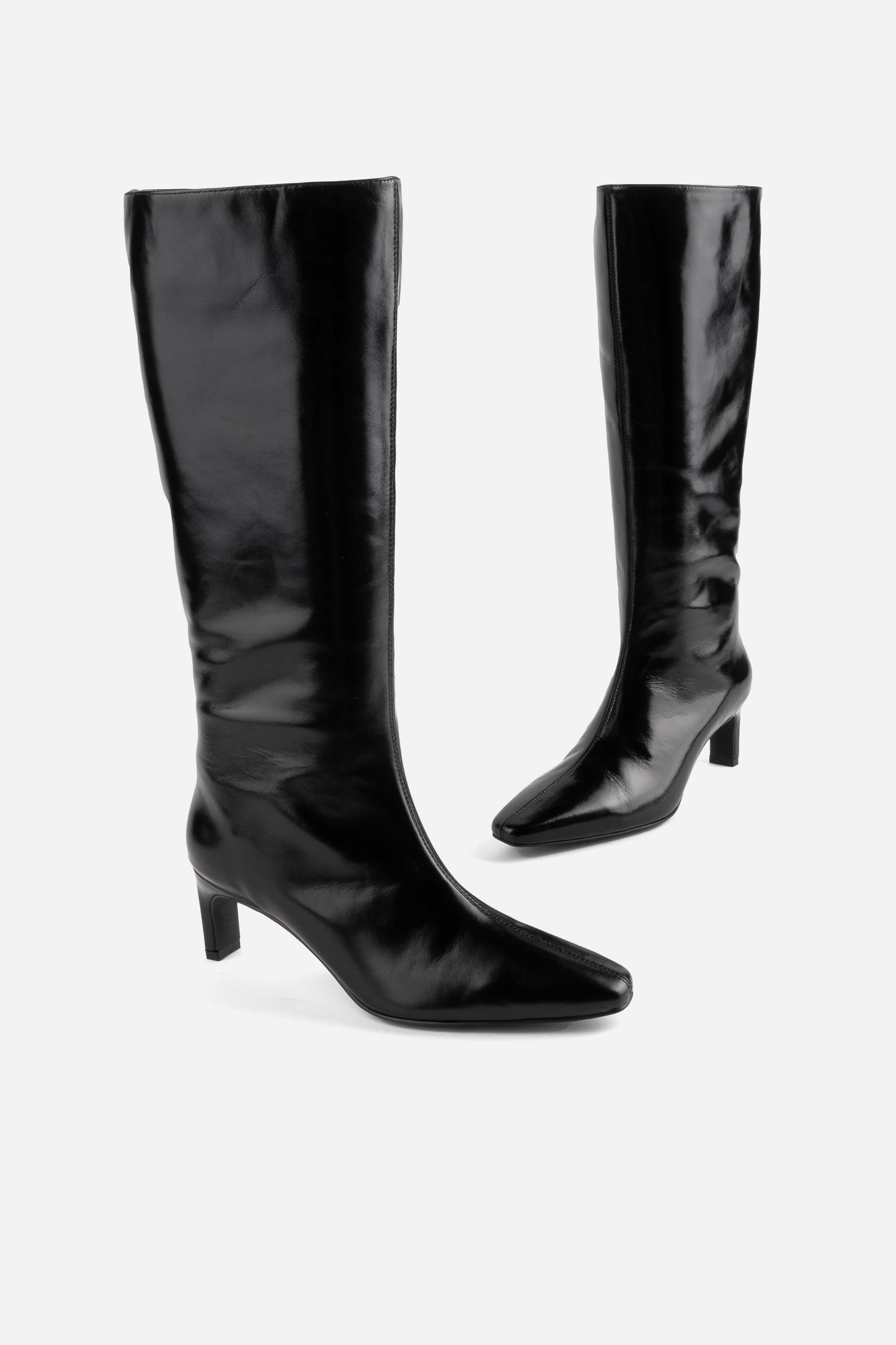 BLACK,5