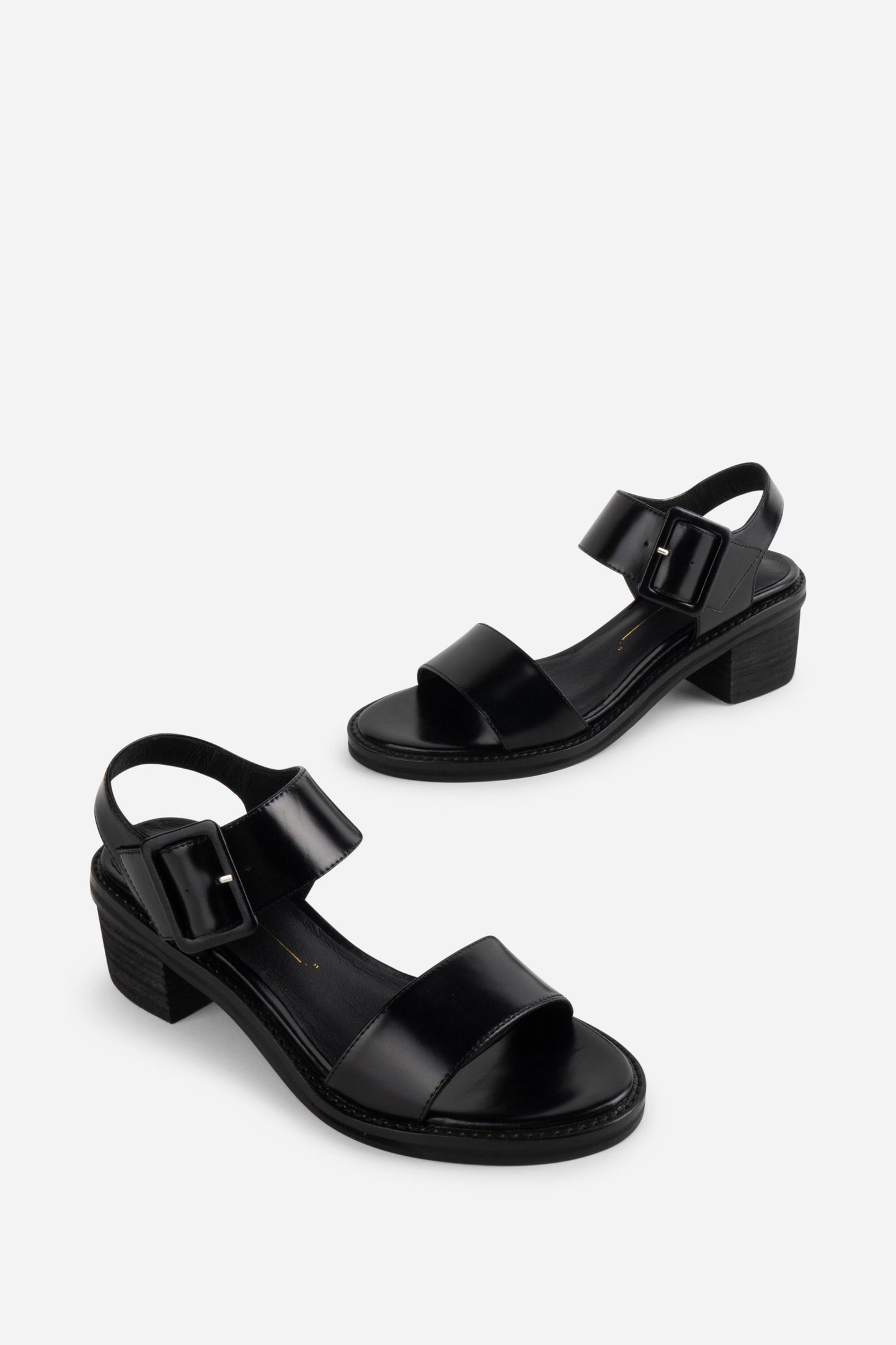 BLACK,5