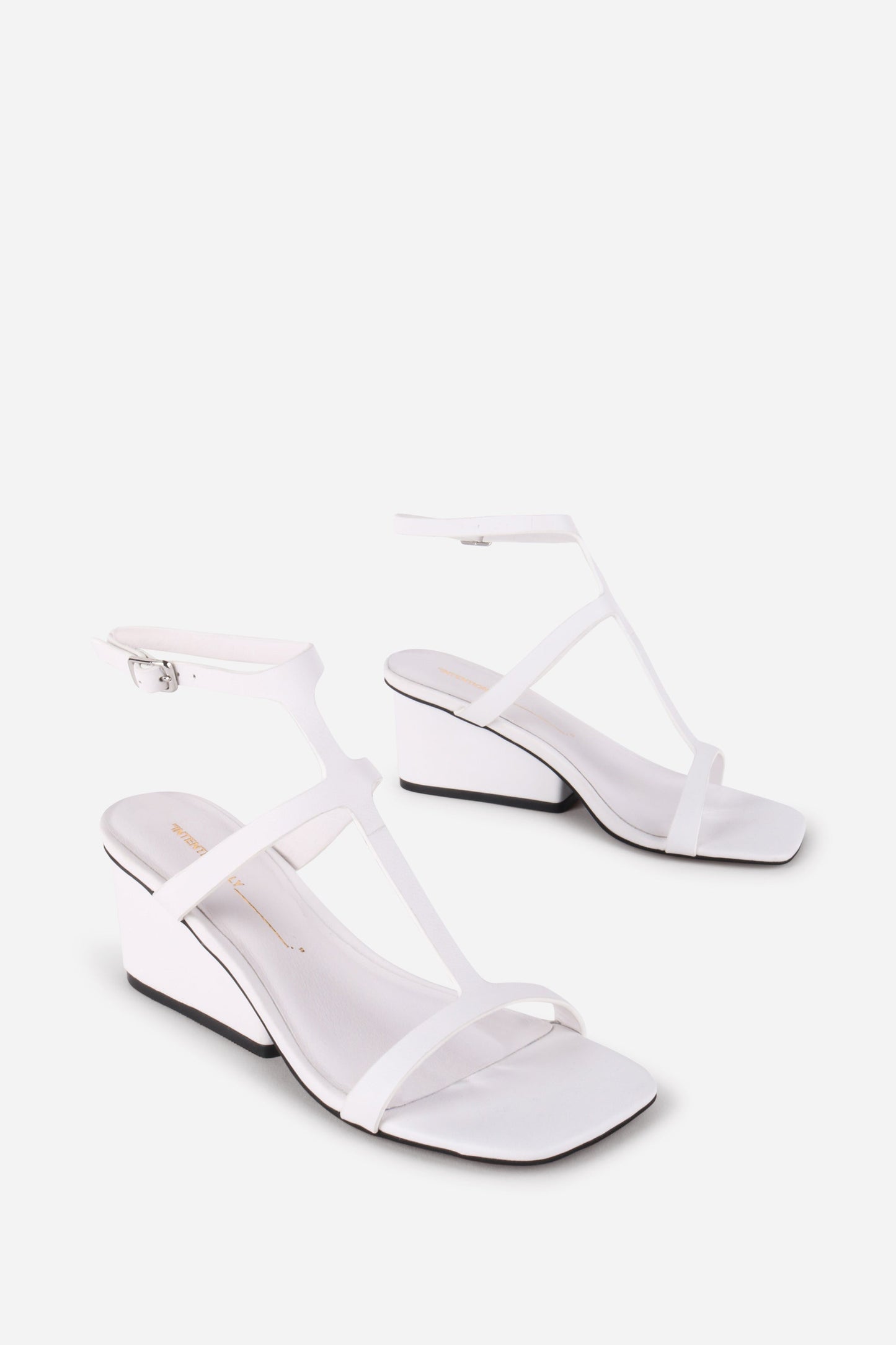WHITE,5