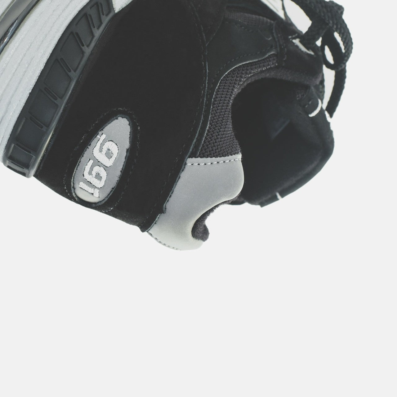 Men Kith New Balance Made in UK 991 - Black / White