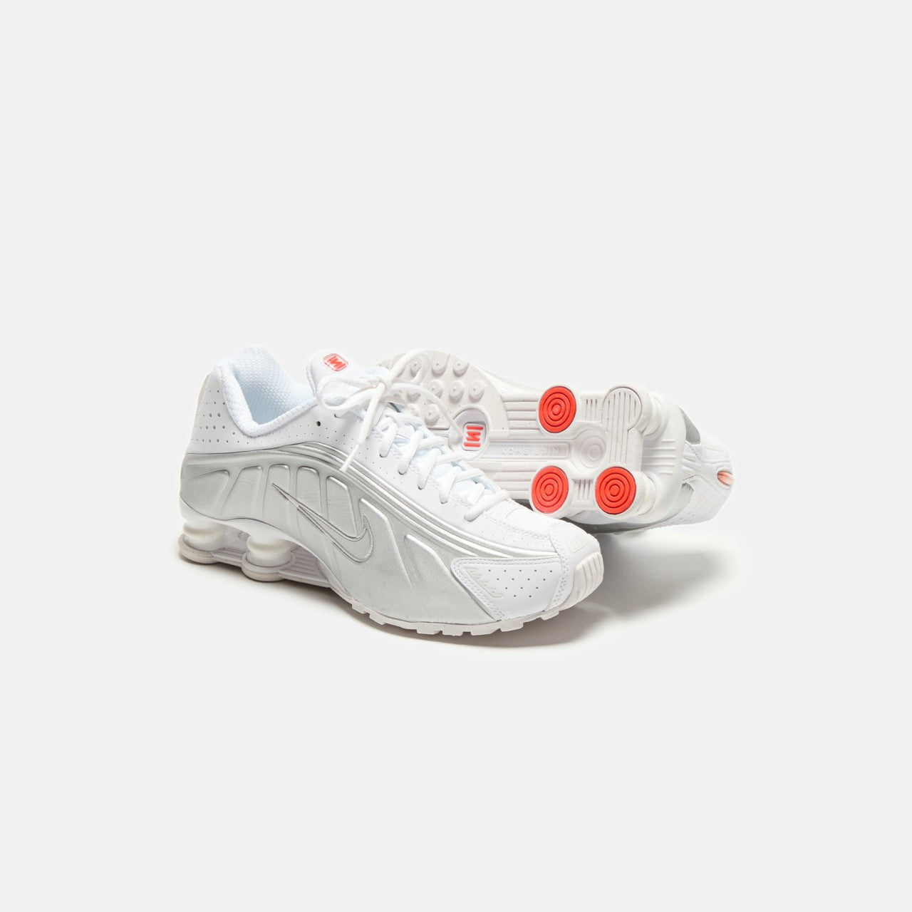 Women Kith Nike WMNS Shox R4 - White / Metallic Silver / Max Orange / White