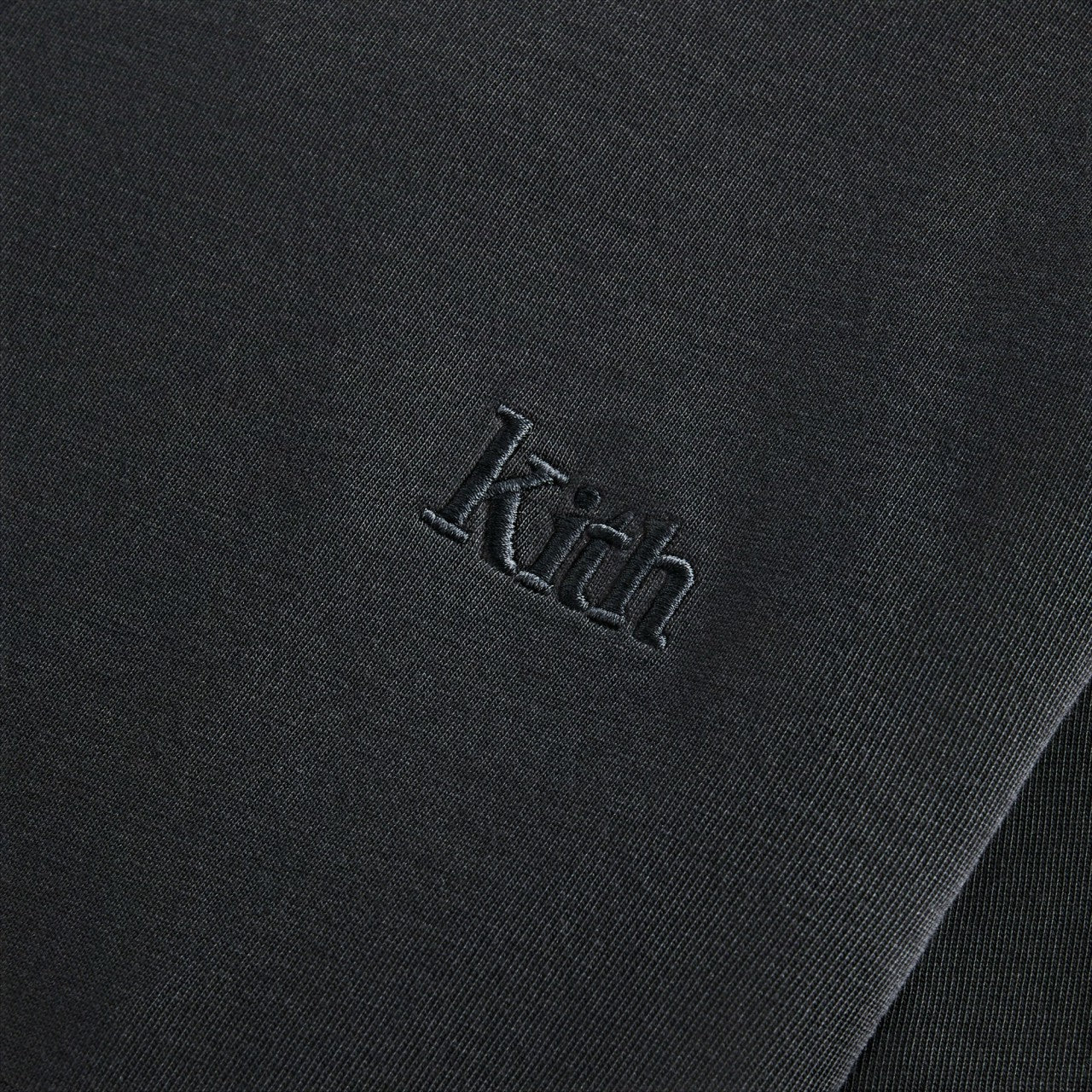 Women Kith Kith Women Lucy Cropped Long Sleeve II Tee - Mass