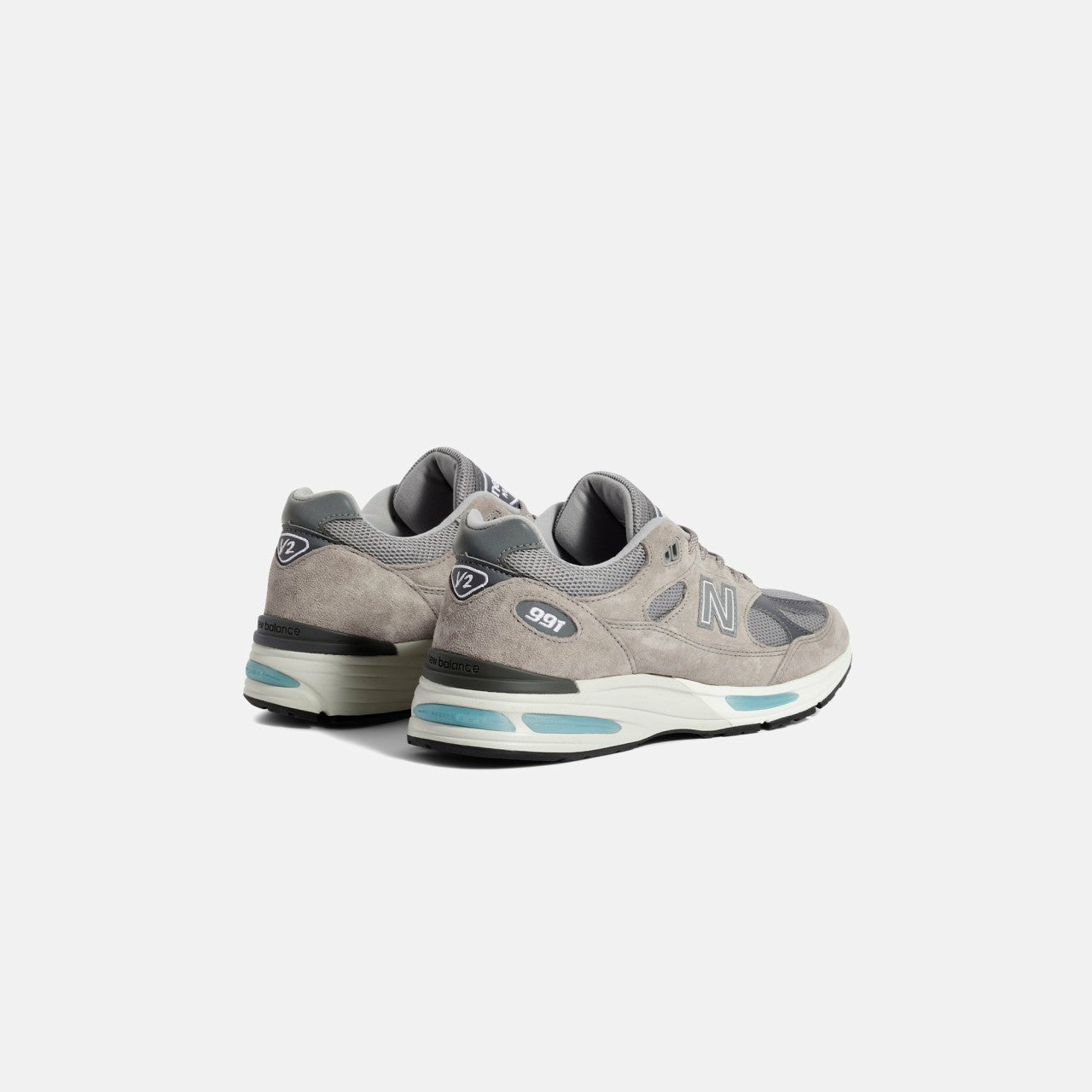 Men Kith New Balance Made in UK 991v2 - Alloy / Smoked Pearl / Silver