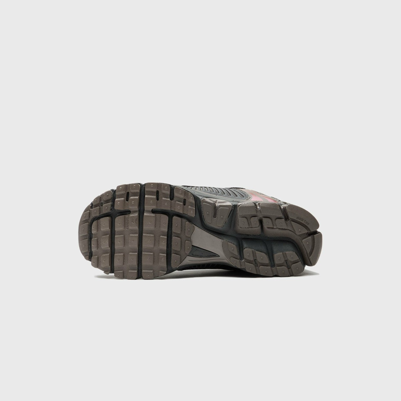 Men Kith Nike Zoom Vomero 5 - Cave Stone / Metallic Silver