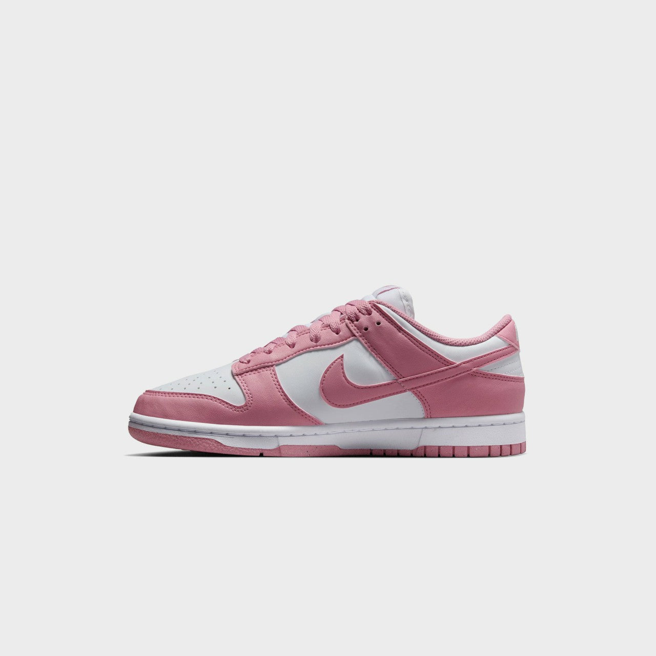 Women Kith Nike WMNS Dunk Low - White / Elemental Pink