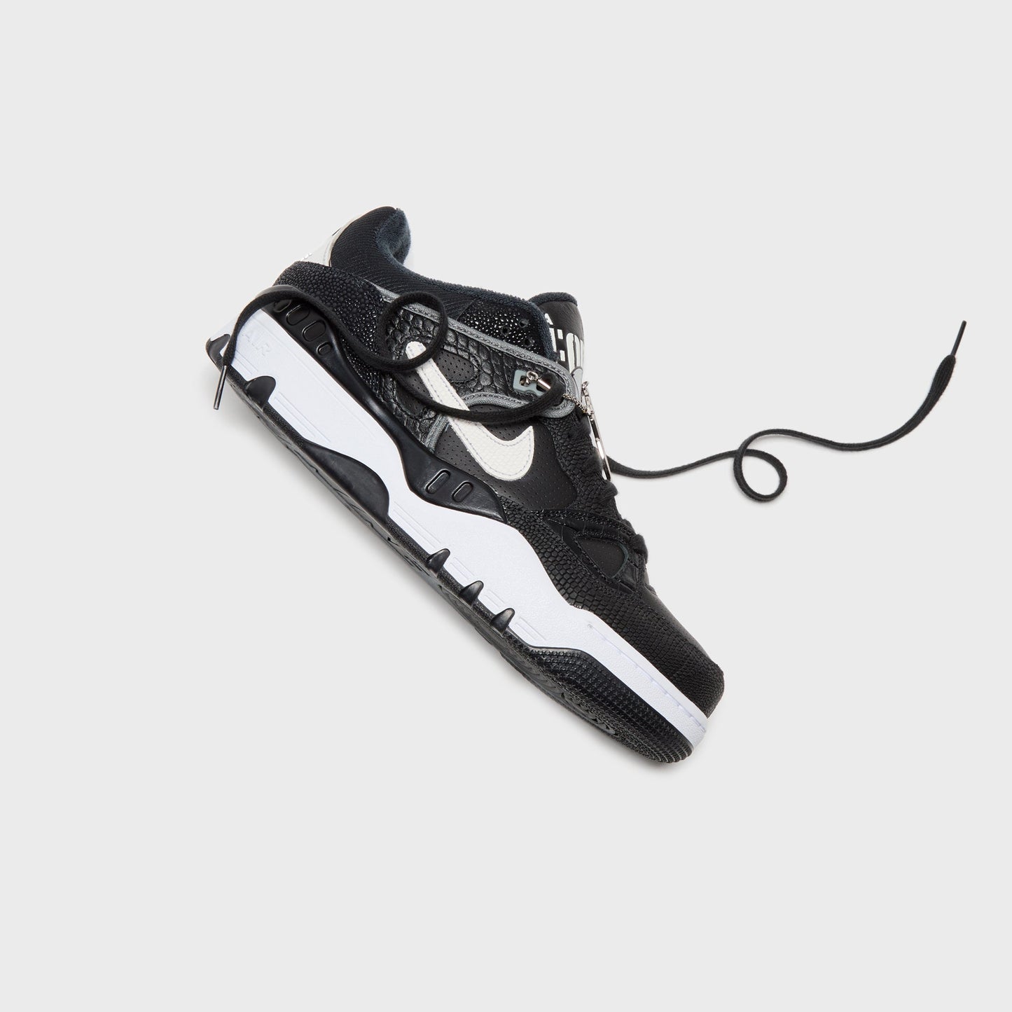 Men Kith Nike x NIGO Air Force 3 Low - Black / White