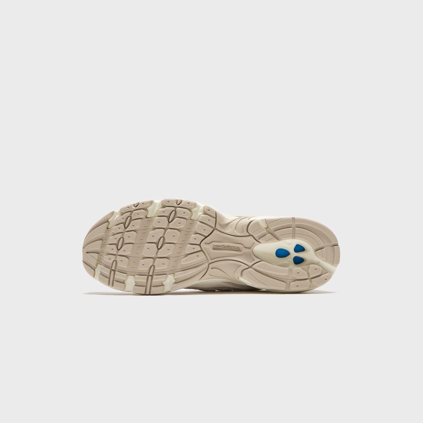 Men Kith New Balance 740 - Incense / Angora / Timberwolf