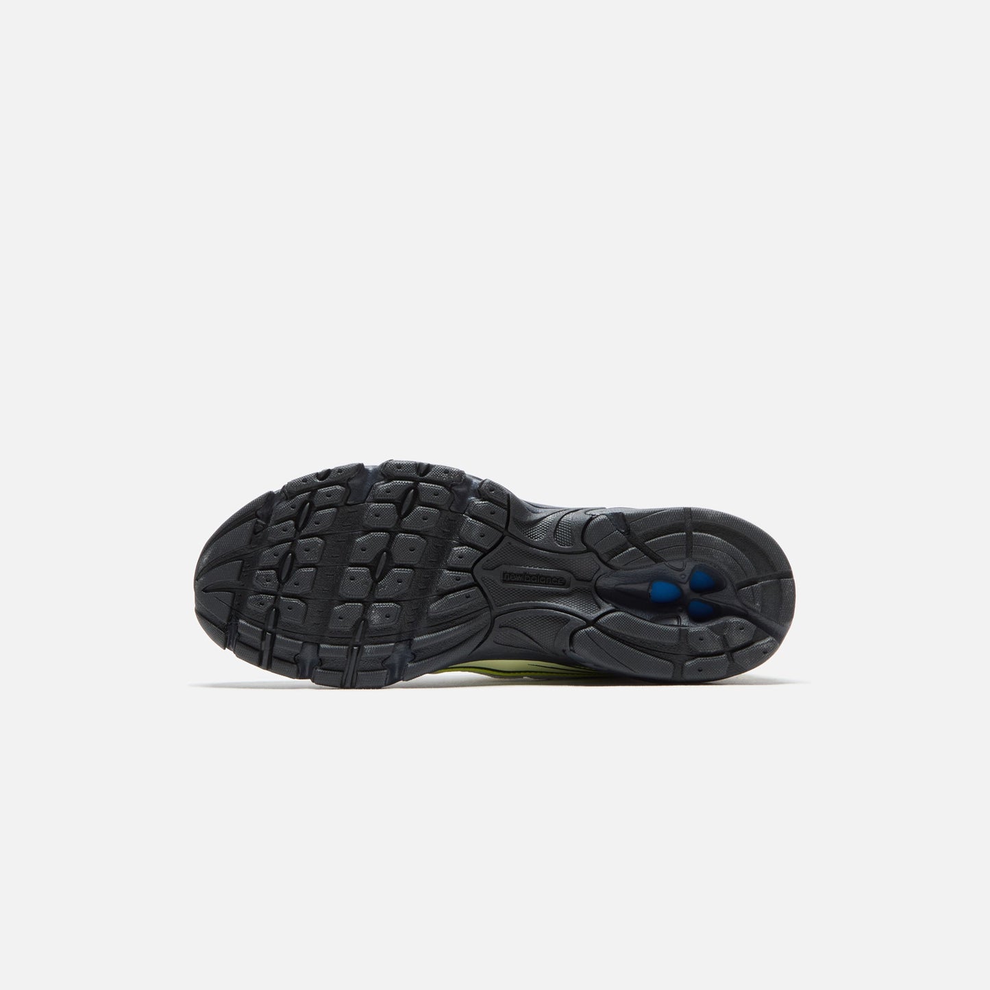 Men Kith New Balance 740 - Sea Salt / Phantom / Firefly