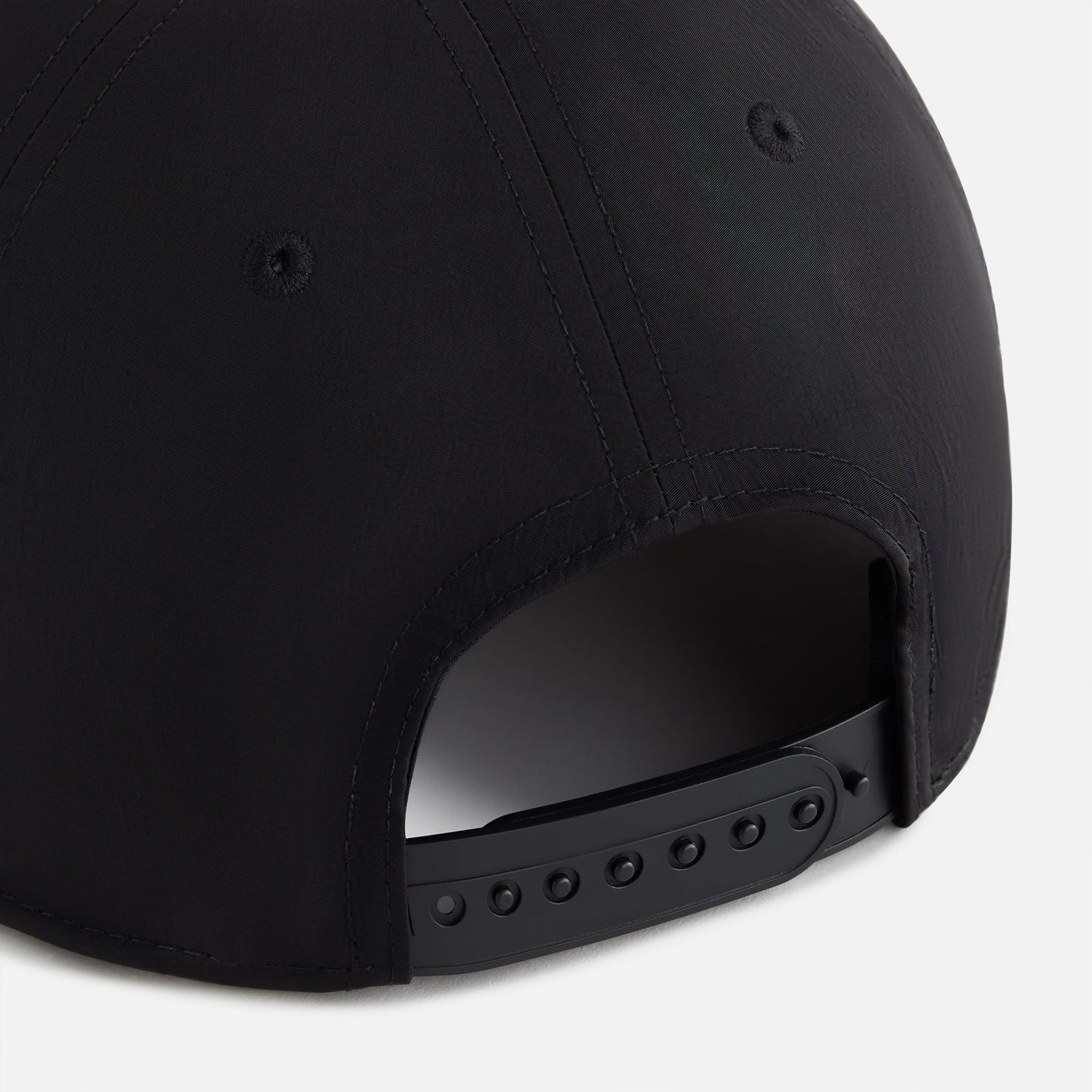 Women Kith Kith Women GT Logo Nylon Low Pinch Crown Cap - Black