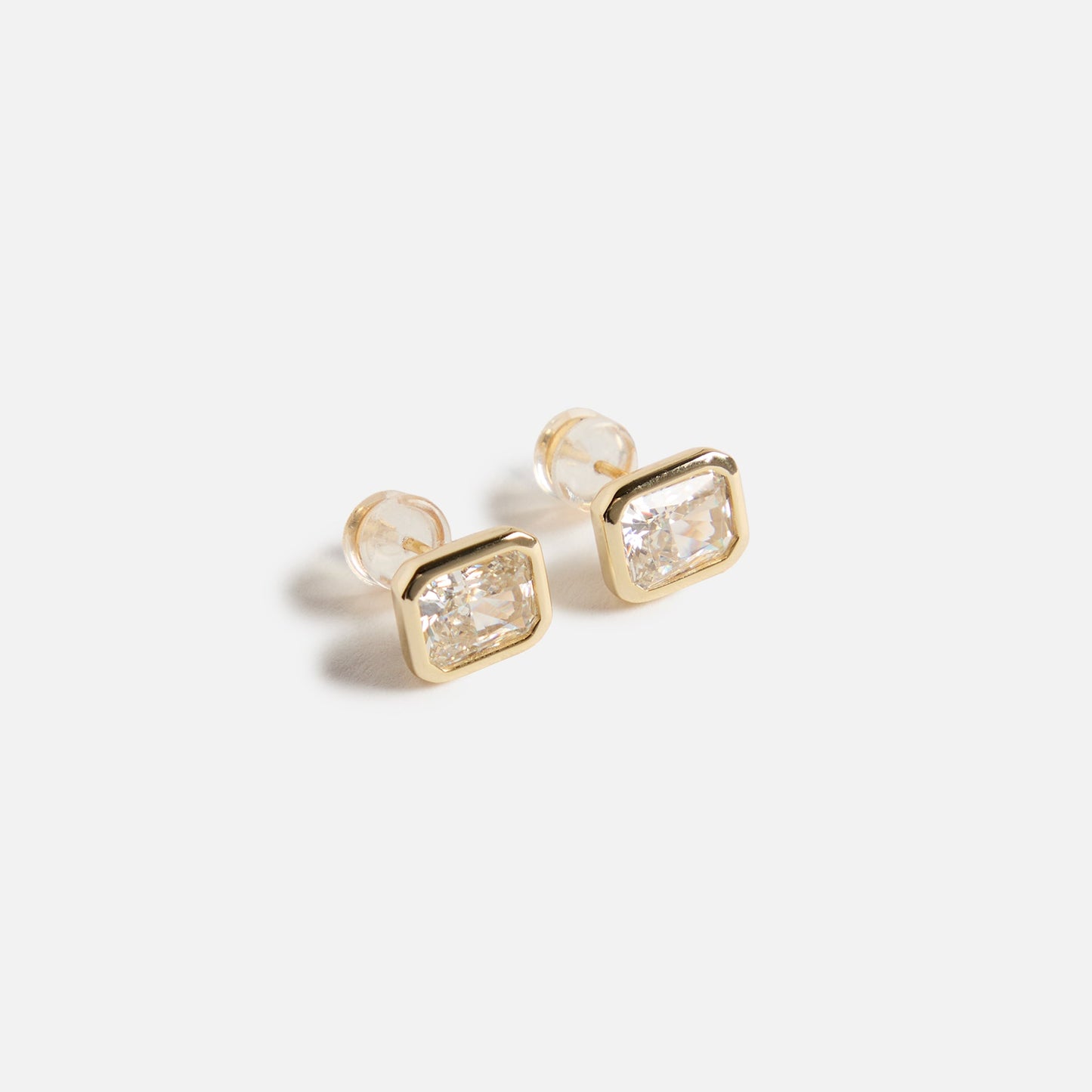 Women Kith SHASHI Petite Baguette Stud - Gold