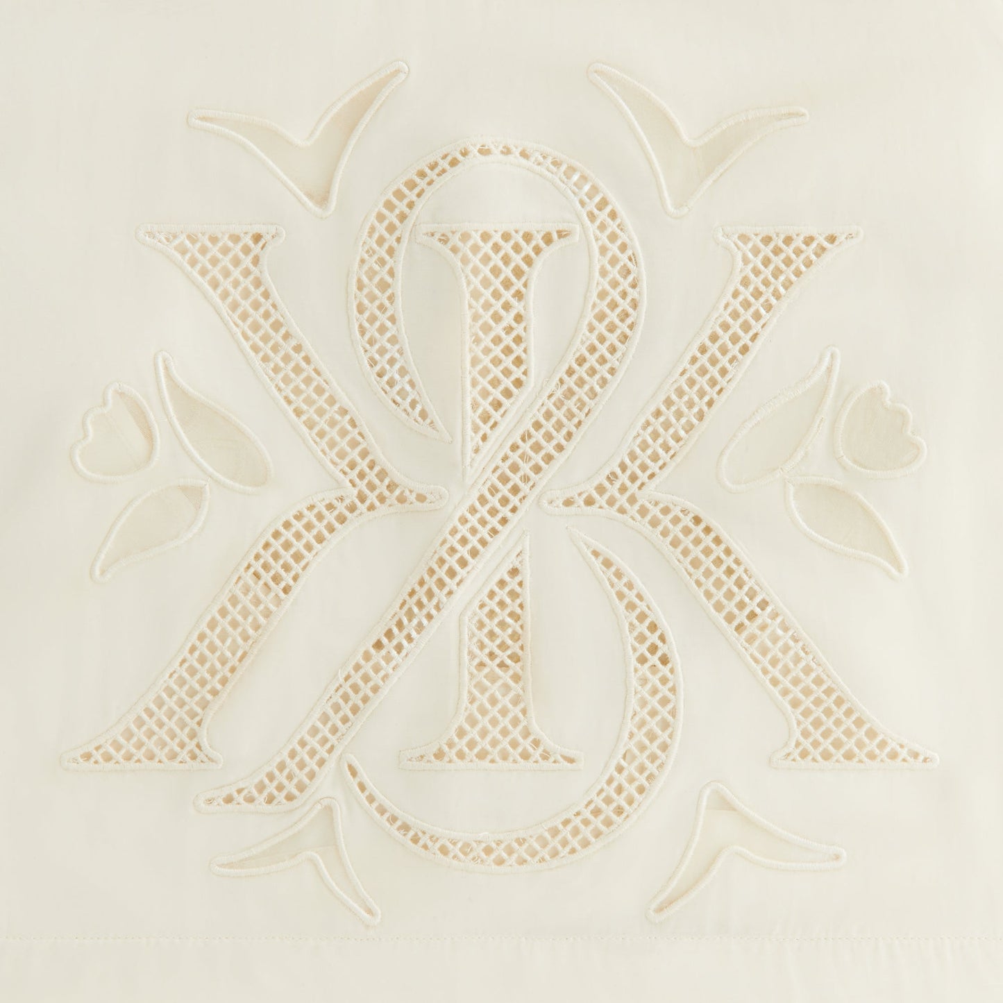 Women Kith Kith Women Thea II Broderie Crest Short - Waffle