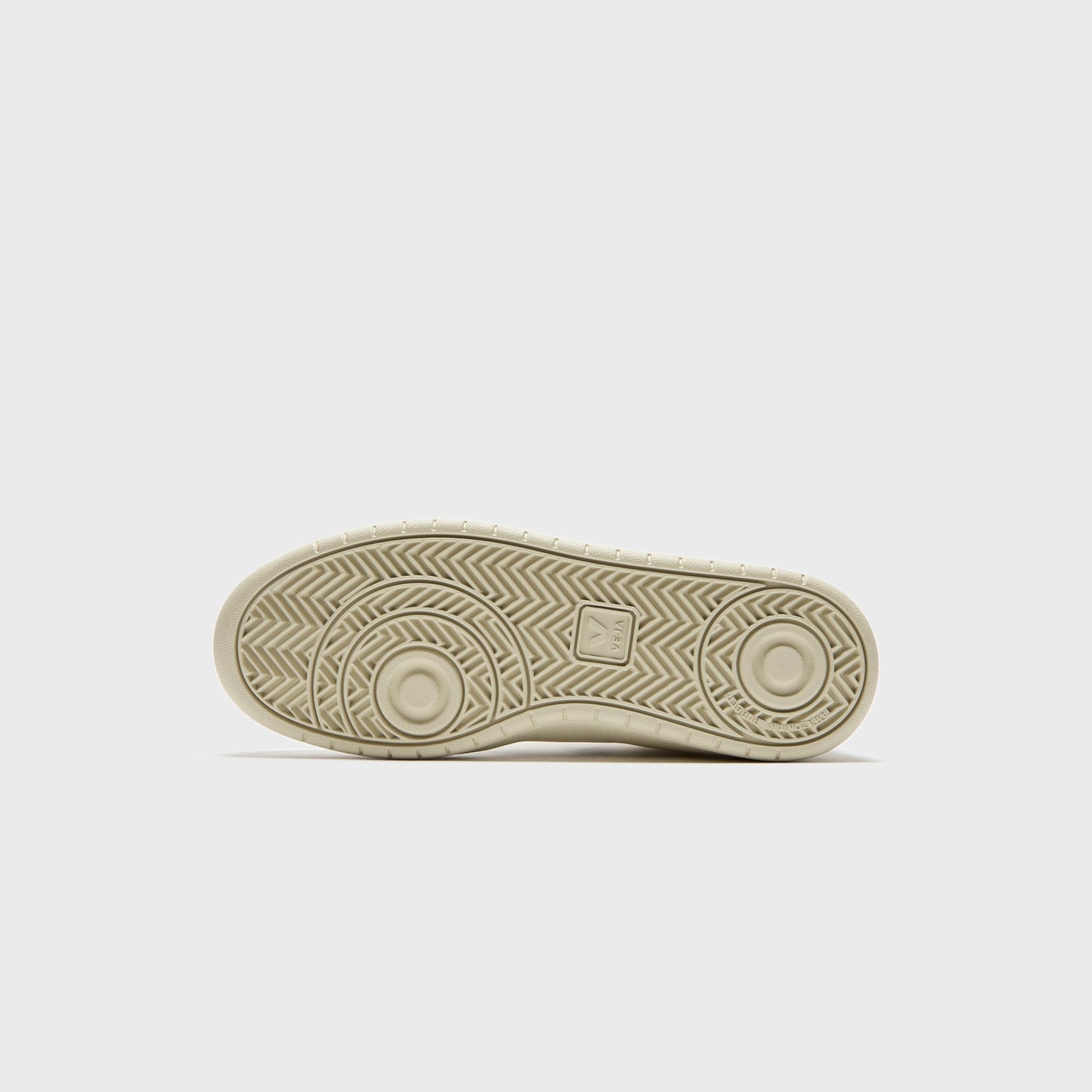 Men Kith Veja V-90 - White / Kaki