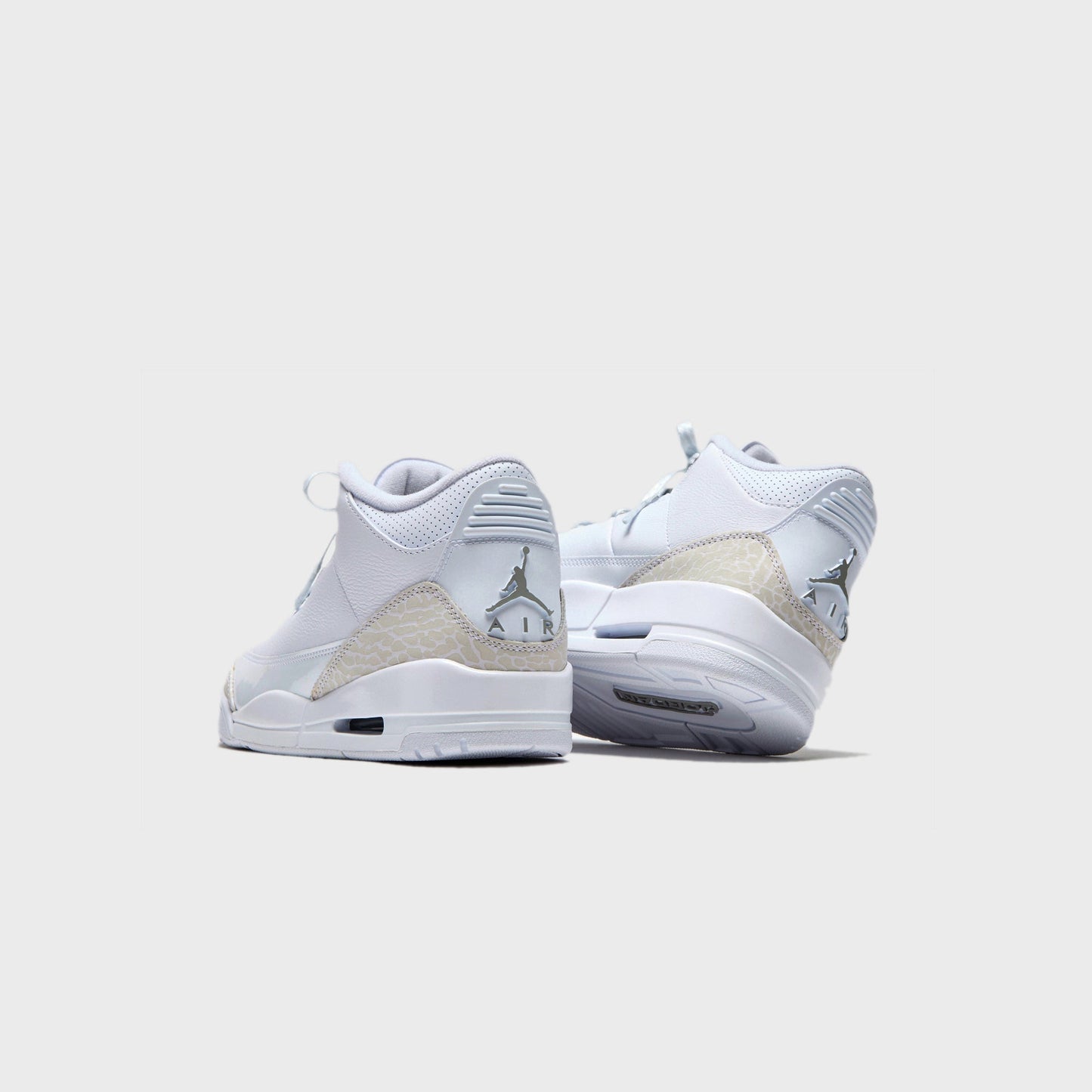Men Kith Jordan Air Jordan 3 - White / Metallic Silver