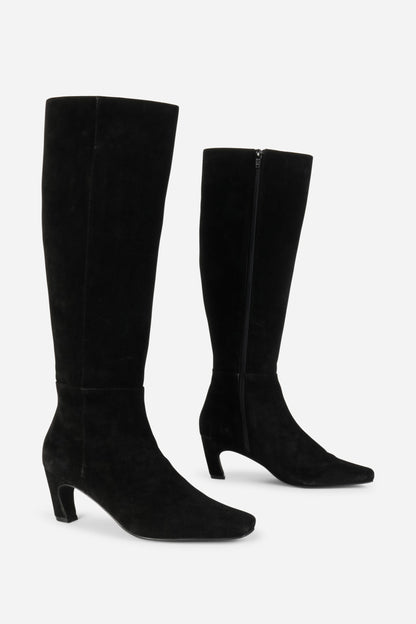 BLACK,5