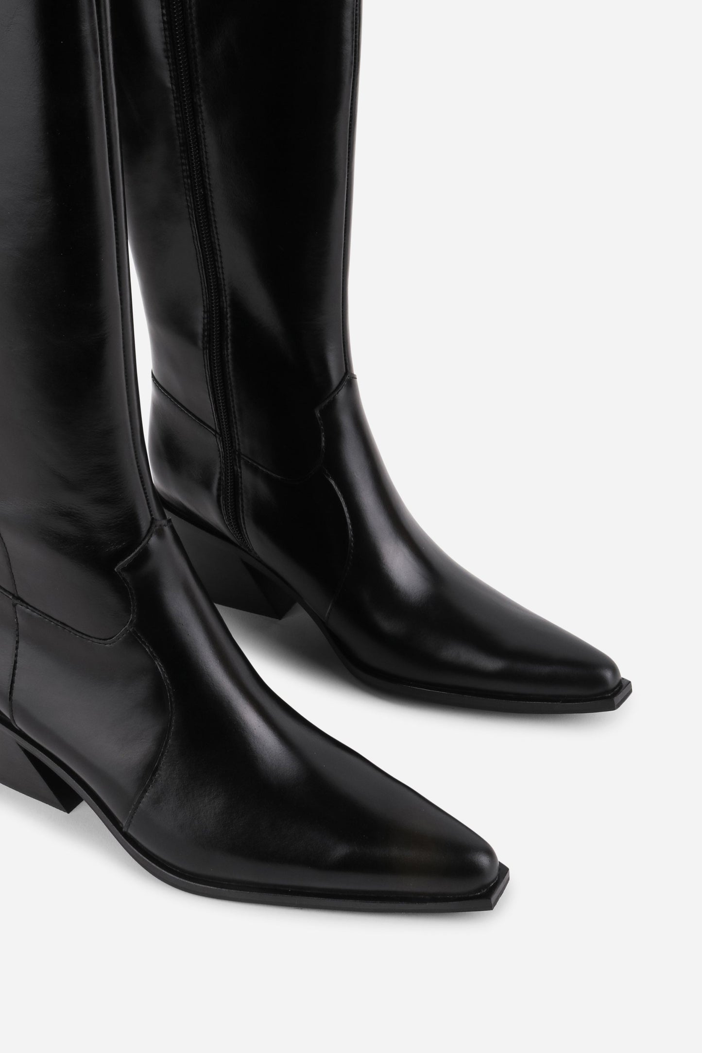 Intentionally Blank HALO KNEE HIGH WESTERN BOOT