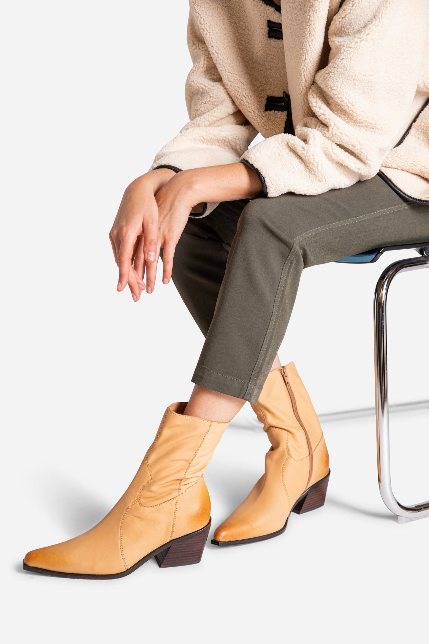 Intentionally Blank MATTIE HEELED BOOT
