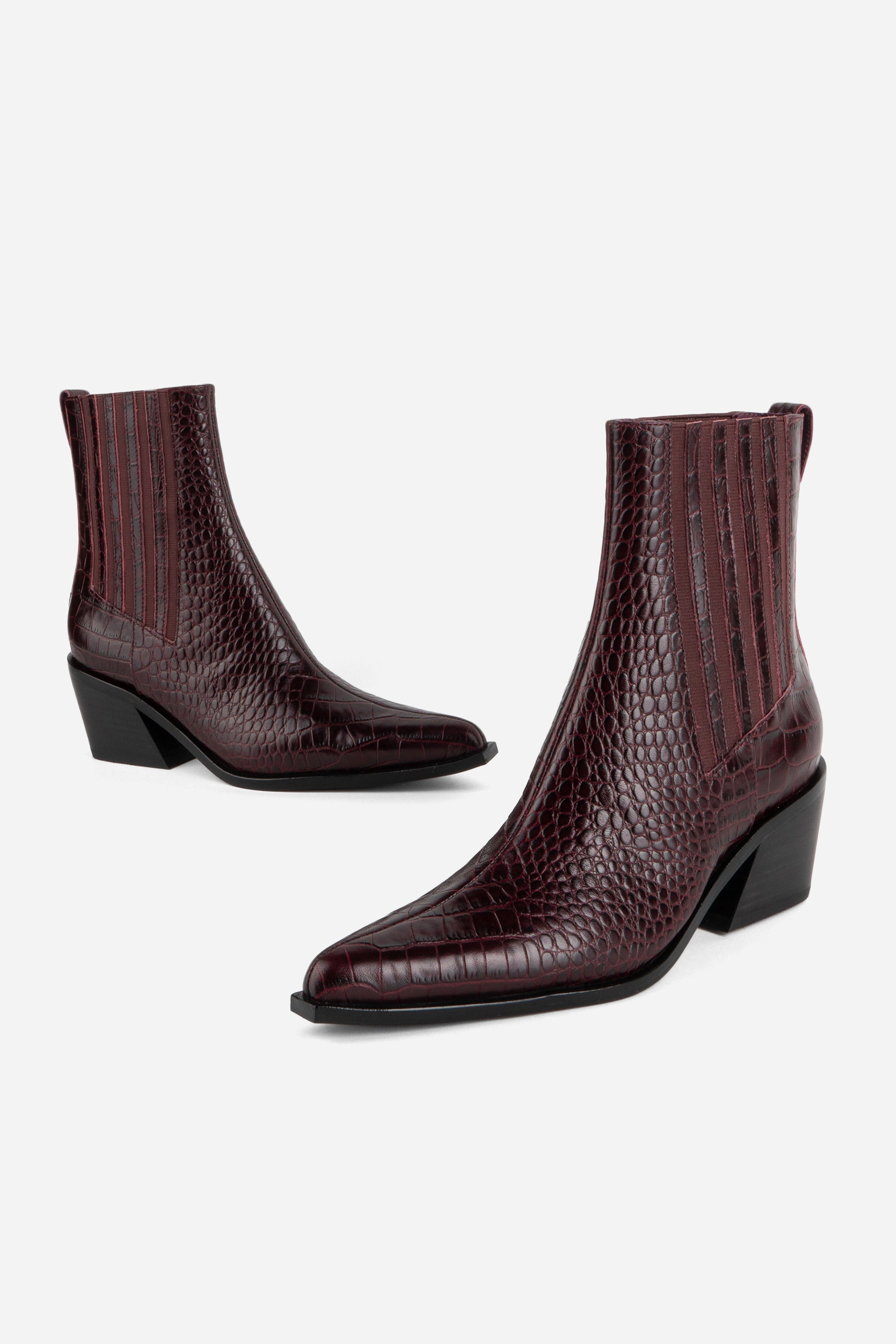 Intentionally Blank HILLARY CROC WESTERN BOOT