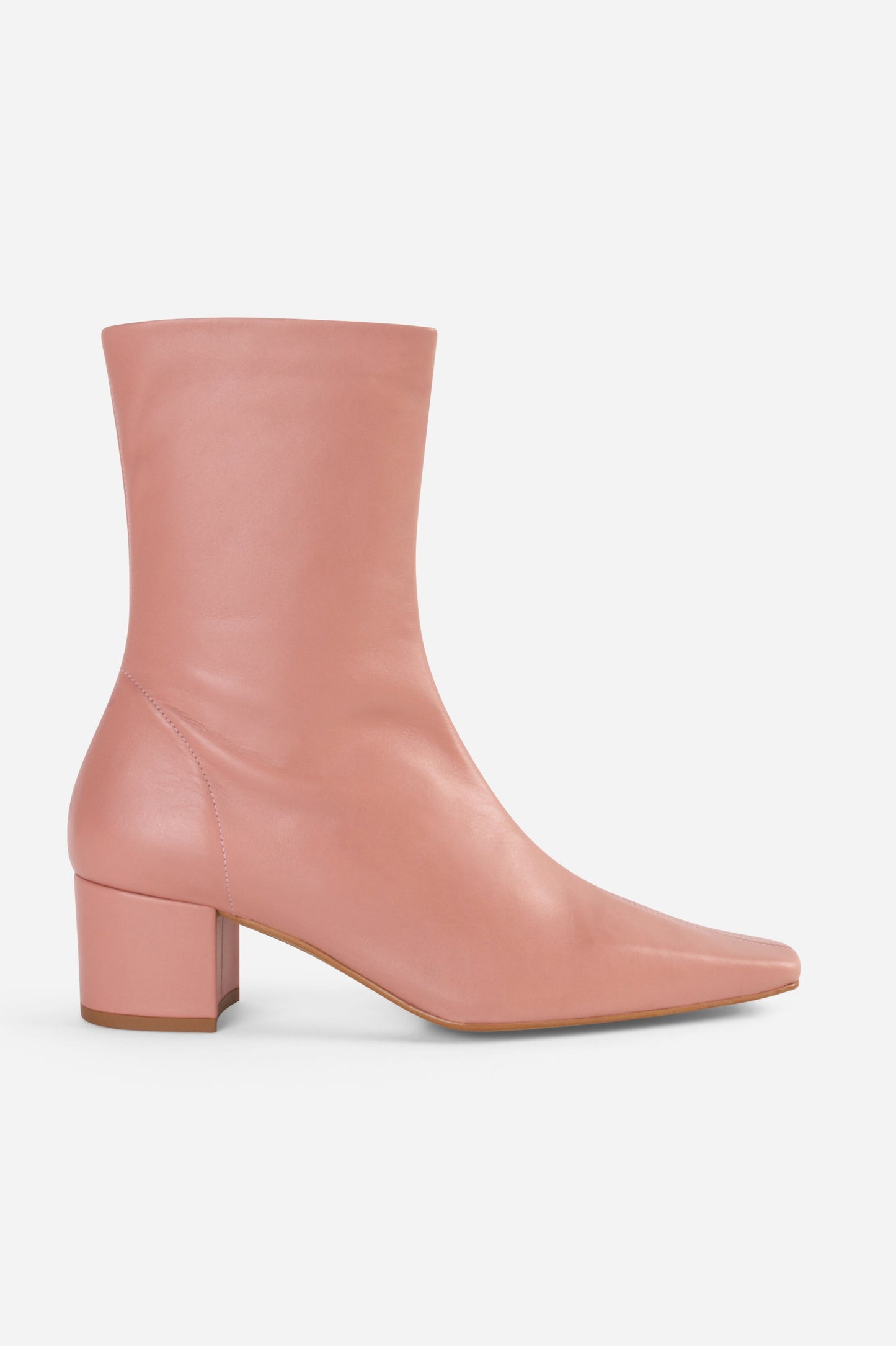 Intentionally Blank CARLTON HEELED MID BOOT
