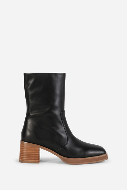 Intentionally Blank NORFOLK STACKED HEEL ANKLE BOOT