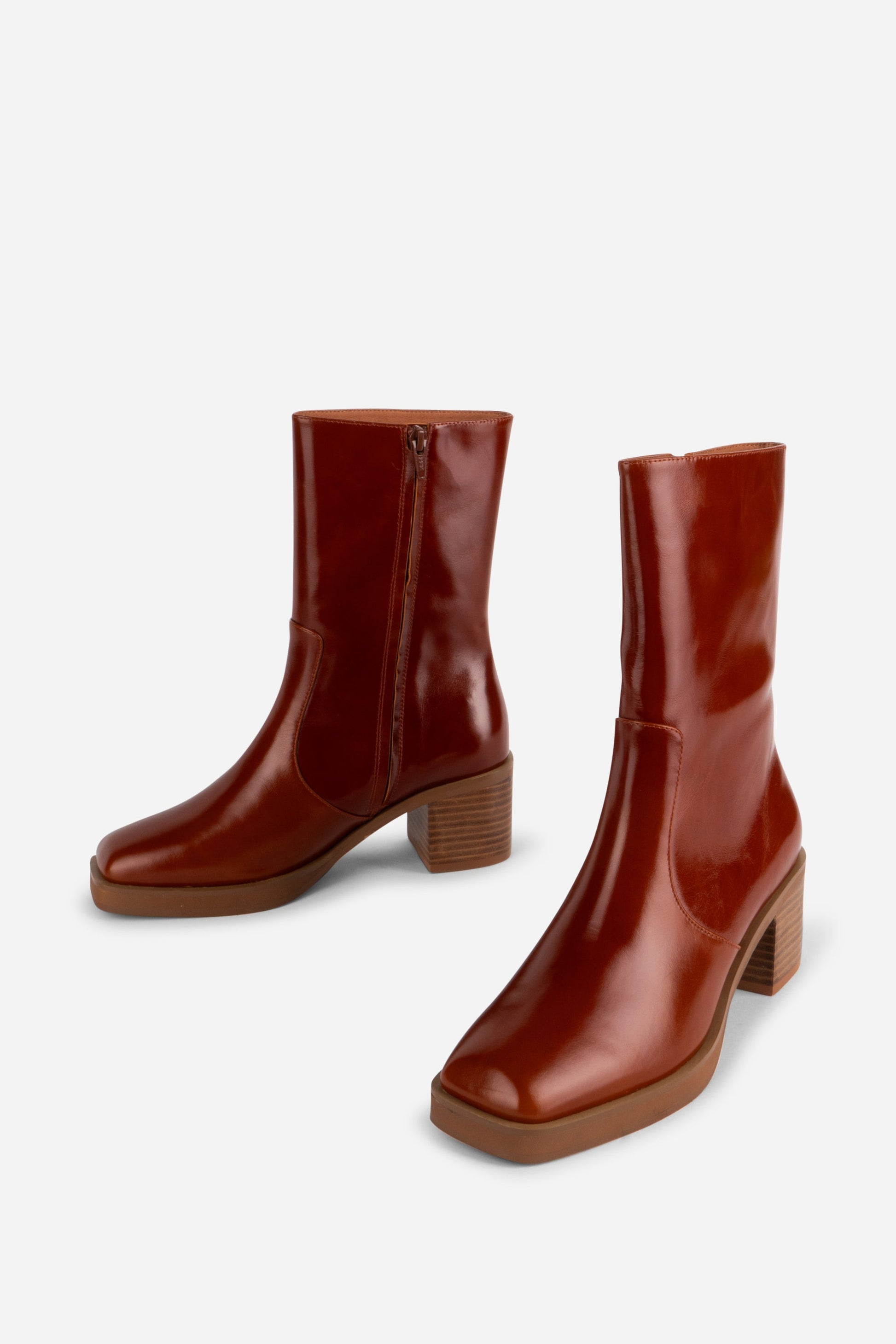 Intentionally Blank NORFOLK STACKED HEEL ANKLE BOOT