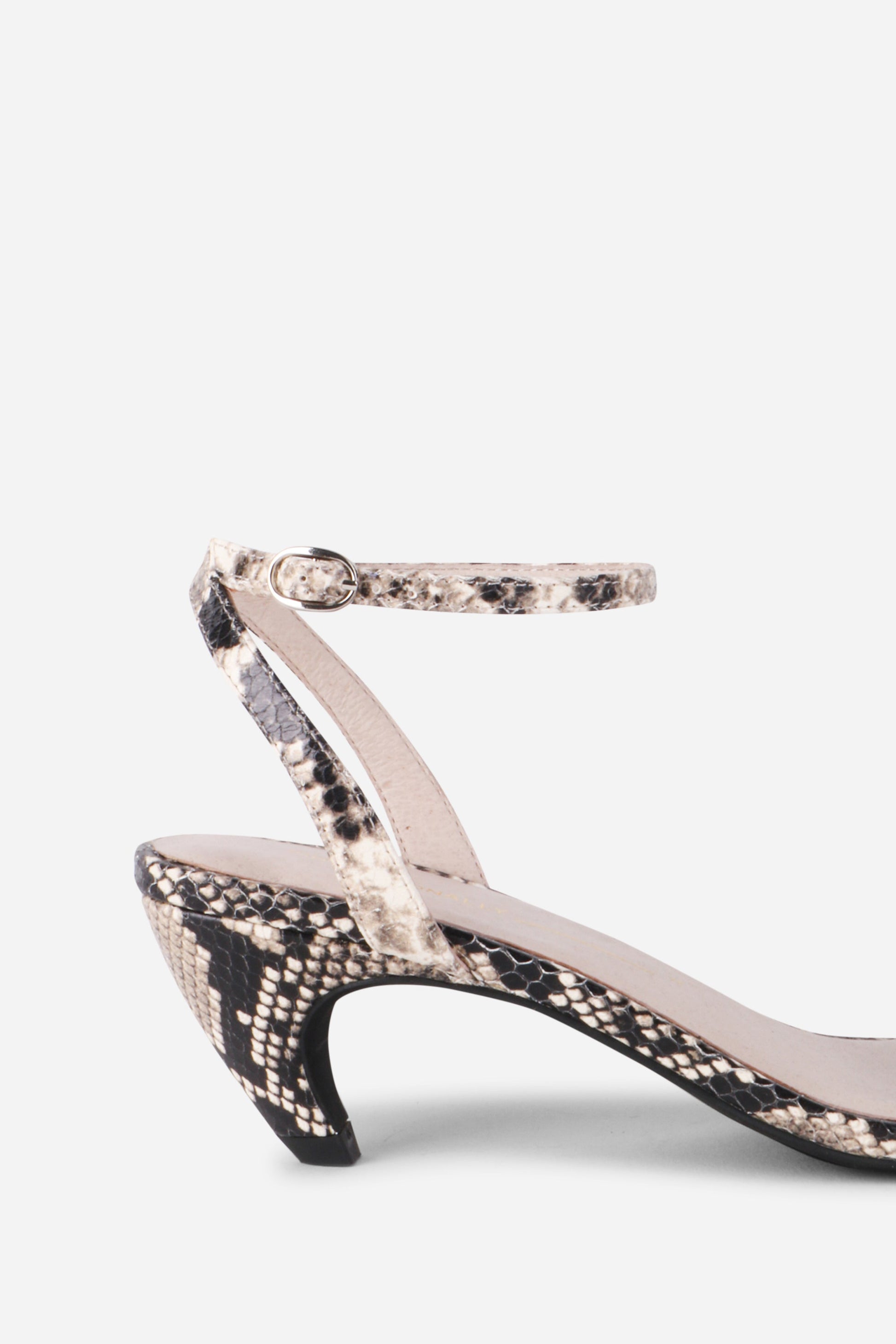 Intentionally Blank LIANI HEELED SANDAL