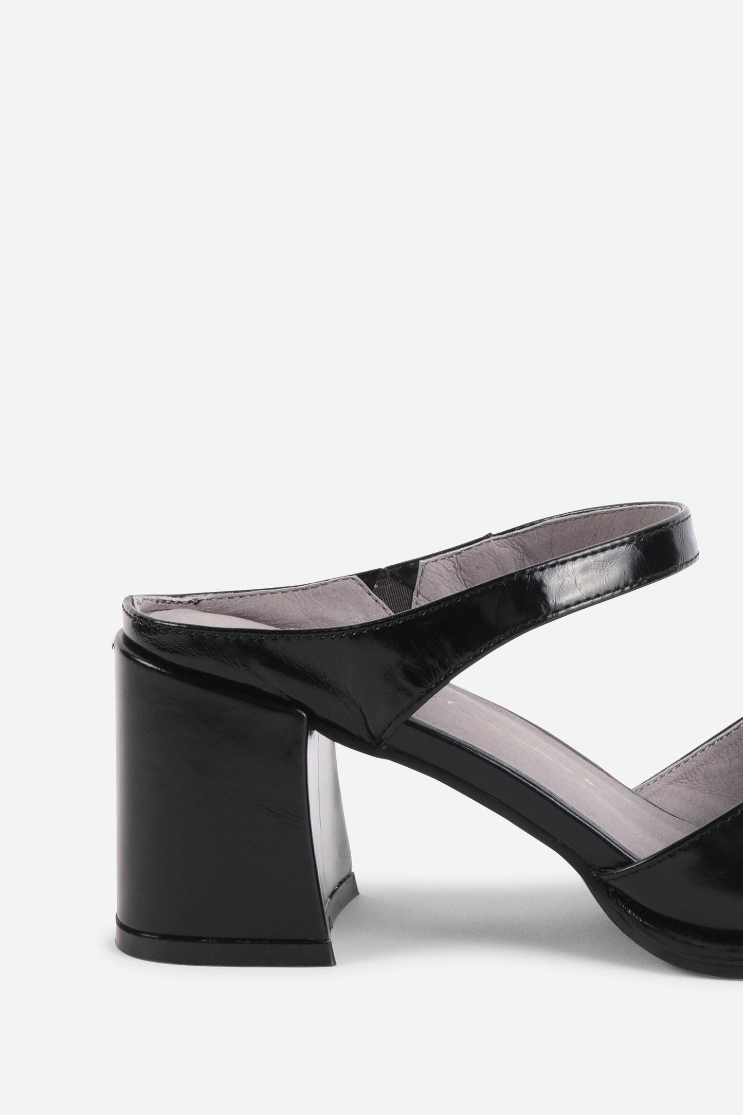 Intentionally Blank APEX BLOCK HEEL SANDAL