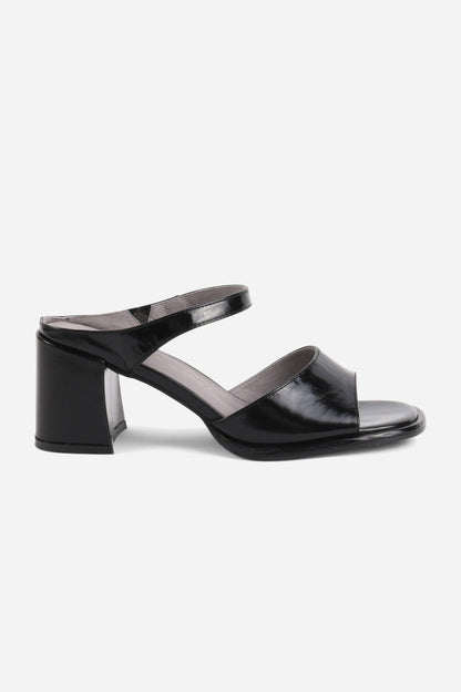 Intentionally Blank APEX BLOCK HEEL SANDAL
