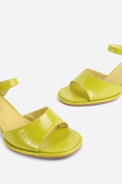 Intentionally Blank APEX BLOCK HEEL SANDAL