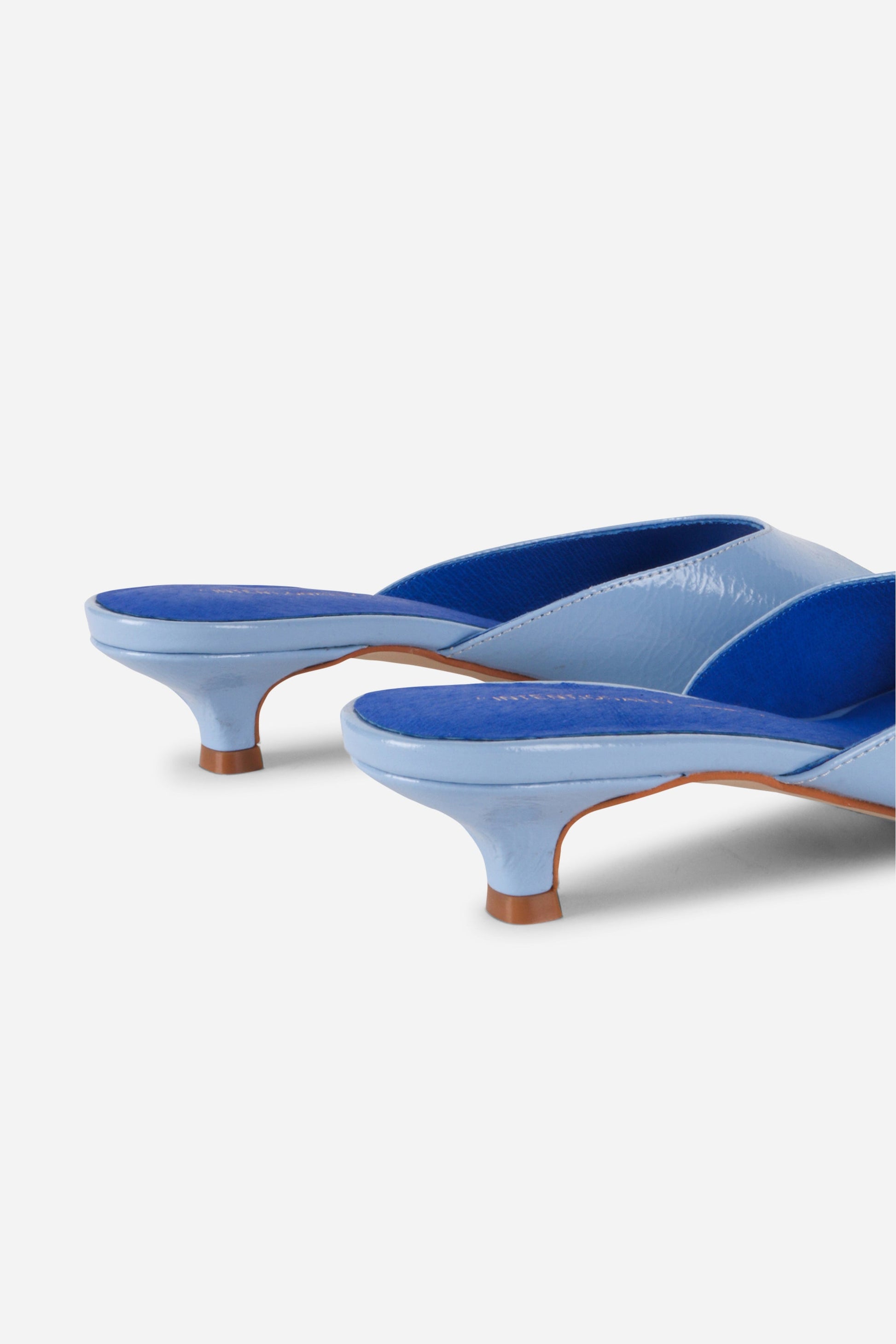 Intentionally Blank CEE KITTEN HEEL MULE