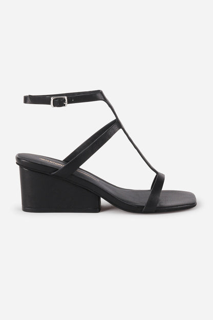 Intentionally Blank SEMY WEDGE HEEL SANDAL