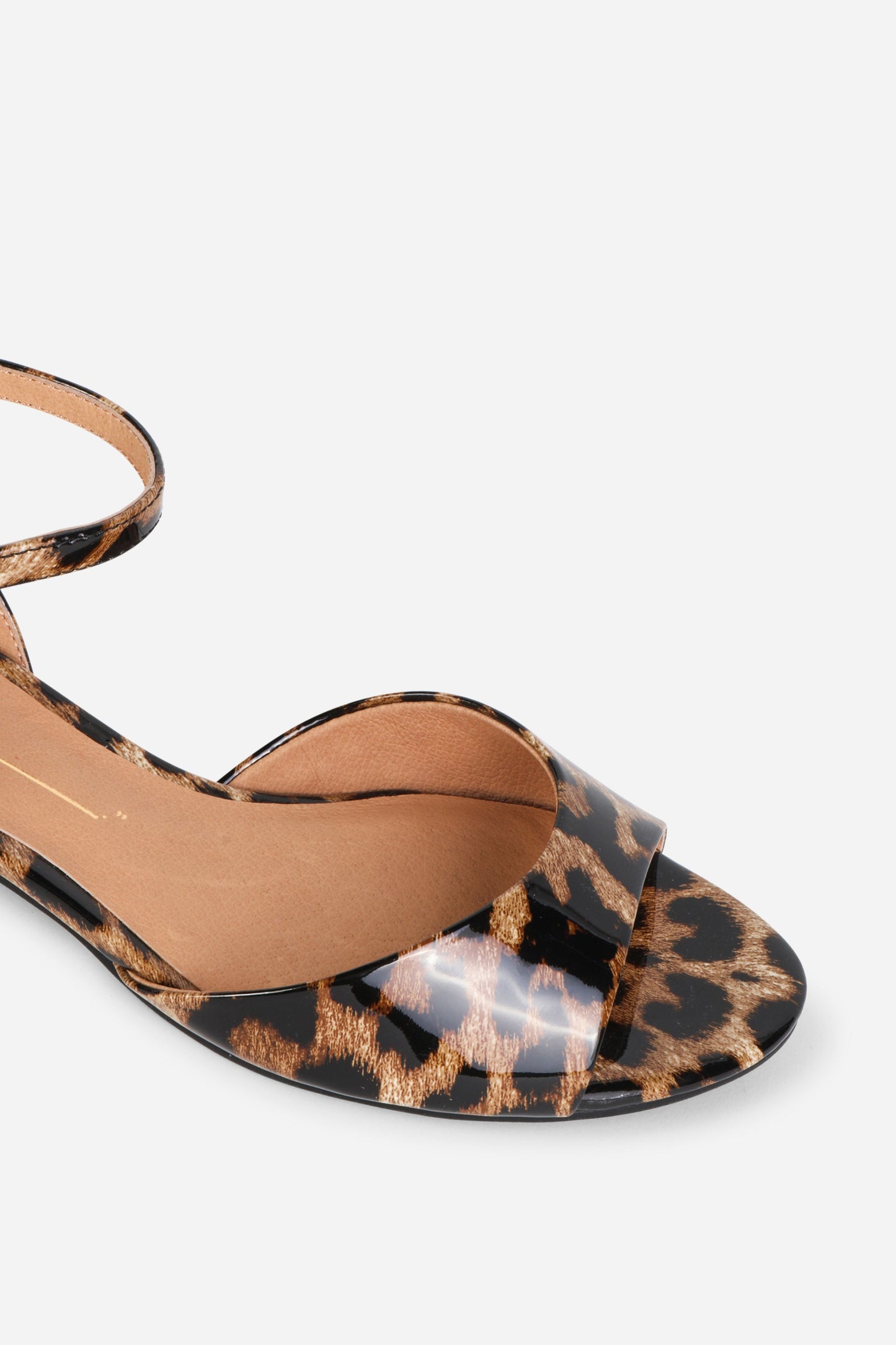 Intentionally Blank ECHO KITTEN HEEL SANDAL