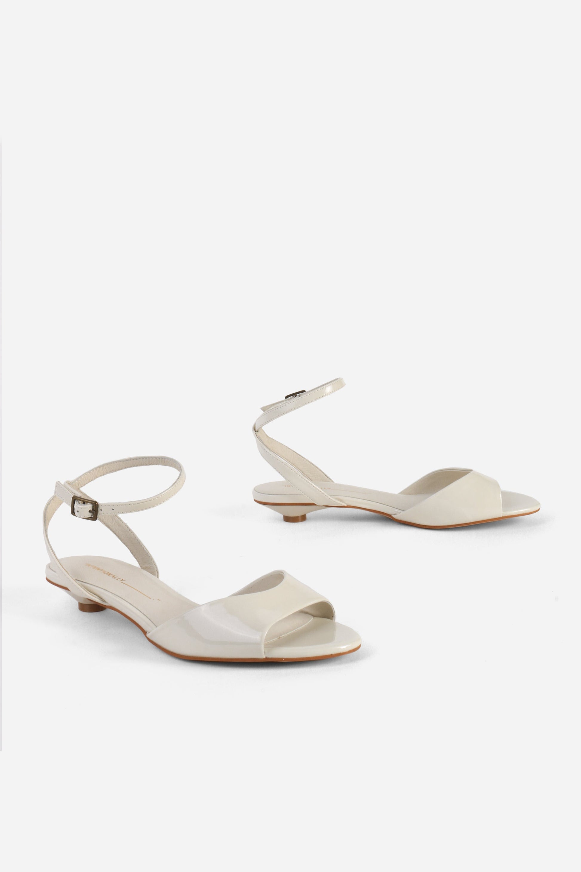 Intentionally Blank ECHO KITTEN HEEL SANDAL