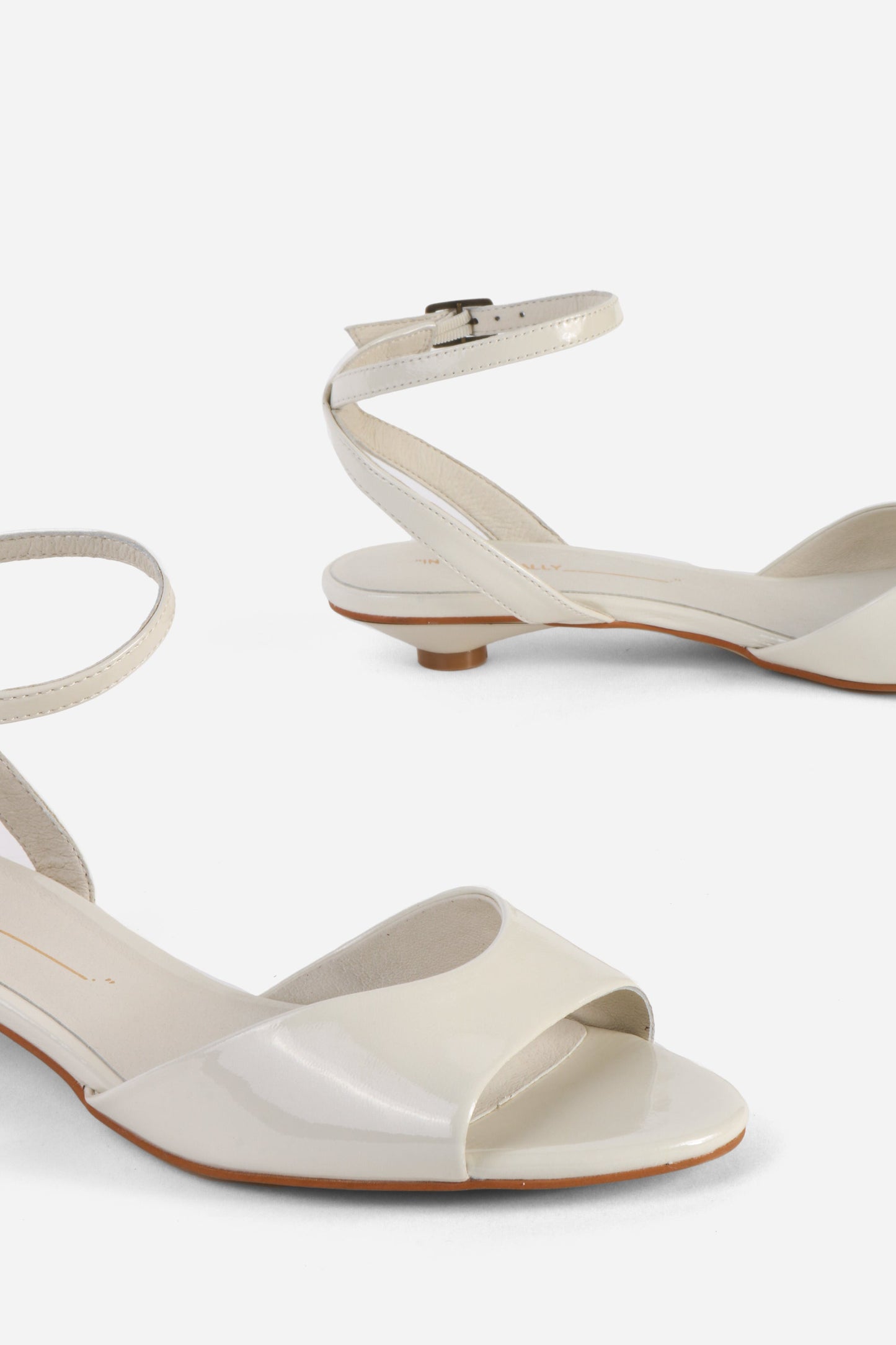 Intentionally Blank ECHO KITTEN HEEL SANDAL