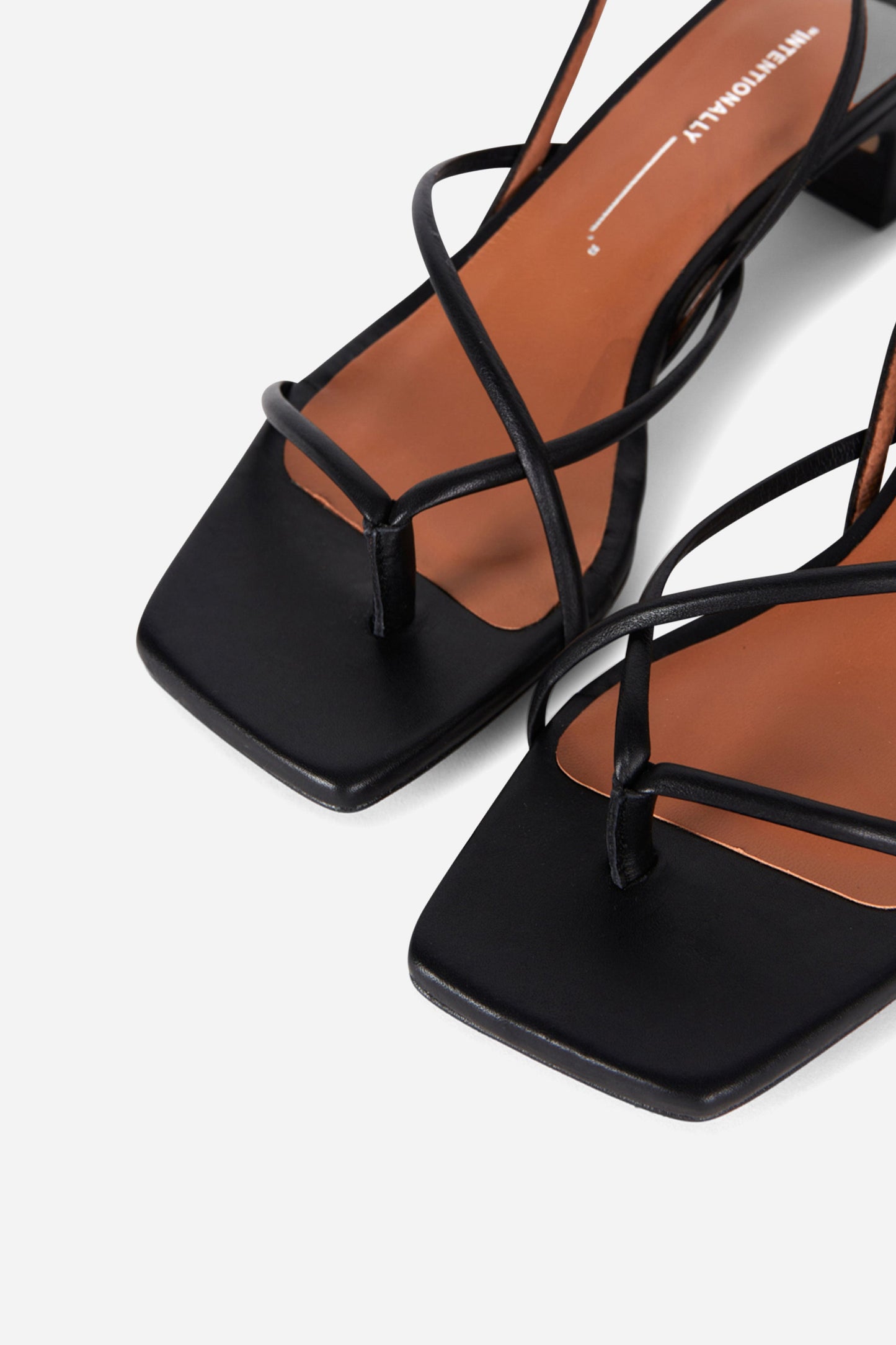 Intentionally Blank FIFI HEELED SANDAL
