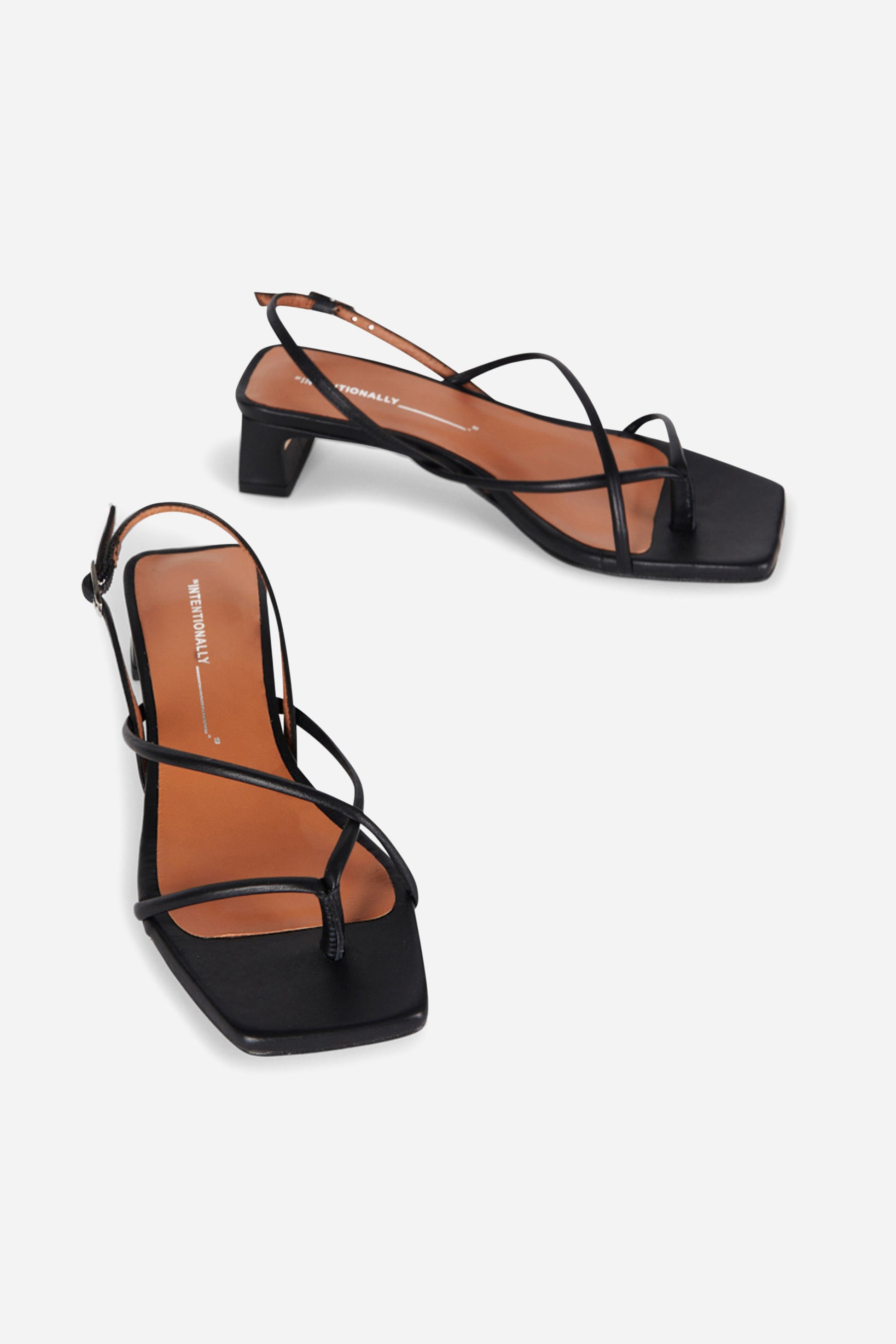 BLACK,35