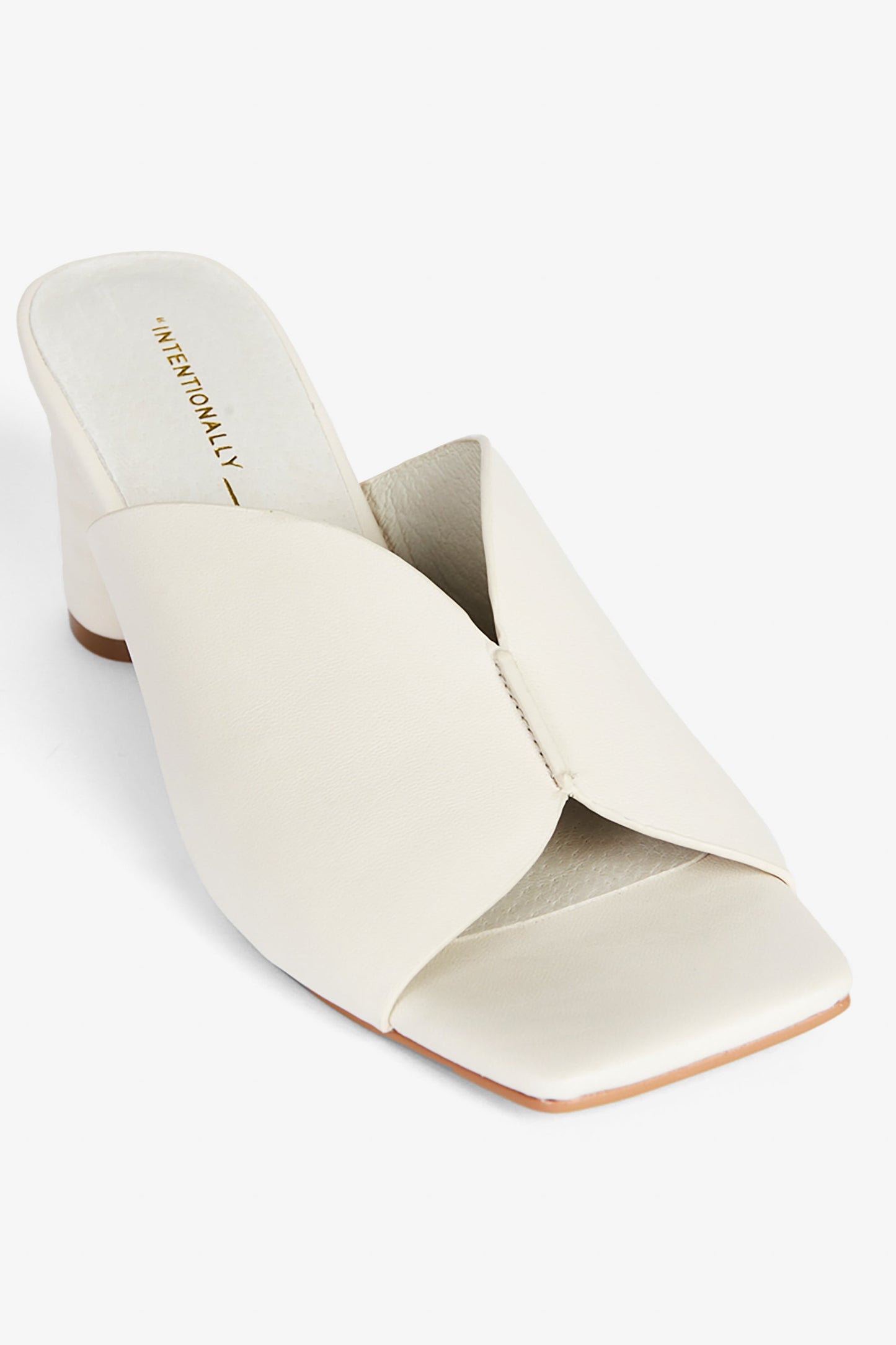 Intentionally Blank KAMIKA HEEL