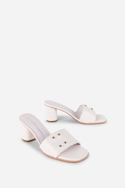 Intentionally Blank KIZMIT MULE HEEL
