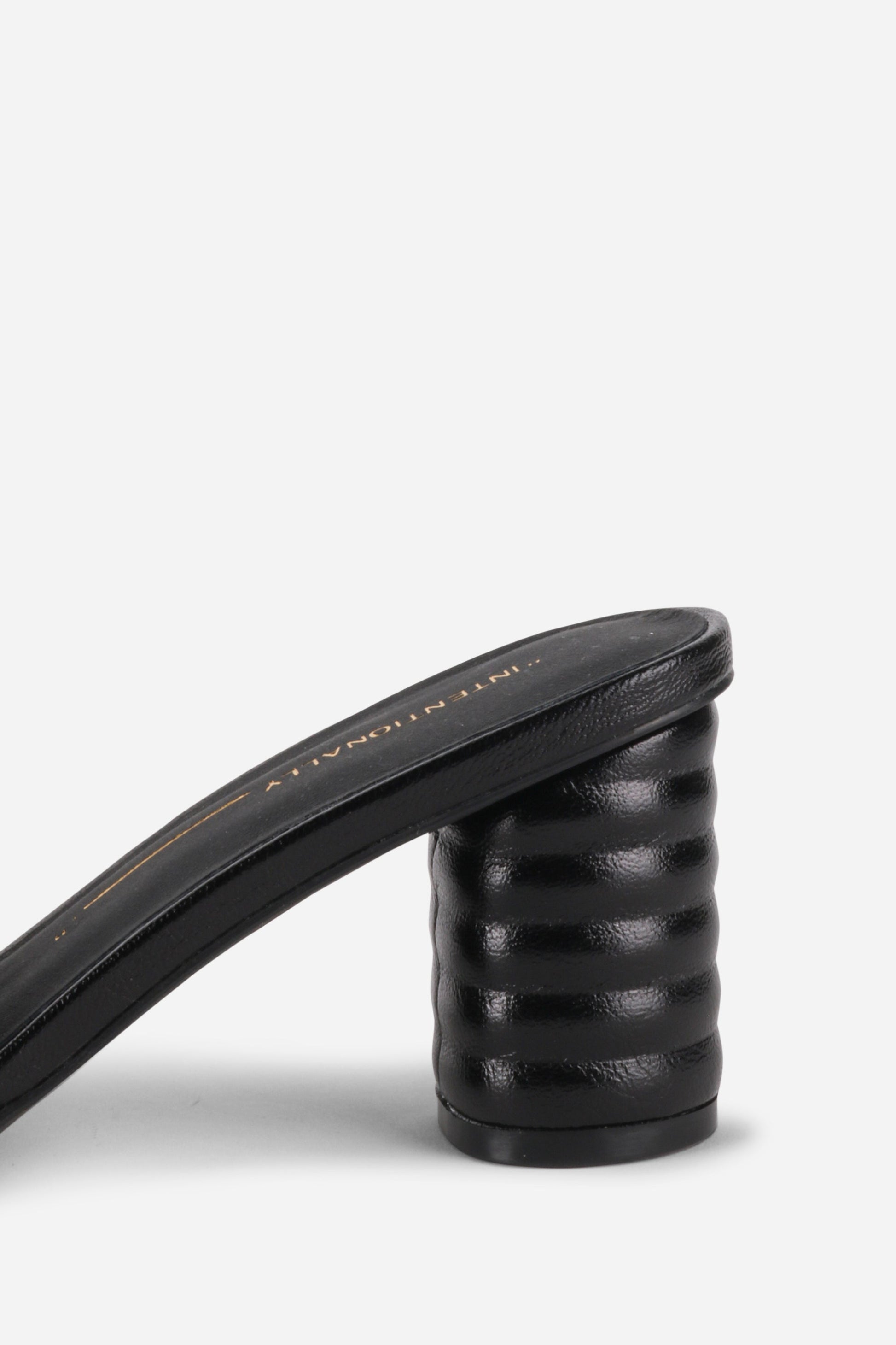 Intentionally Blank KIZMIT MULE HEEL