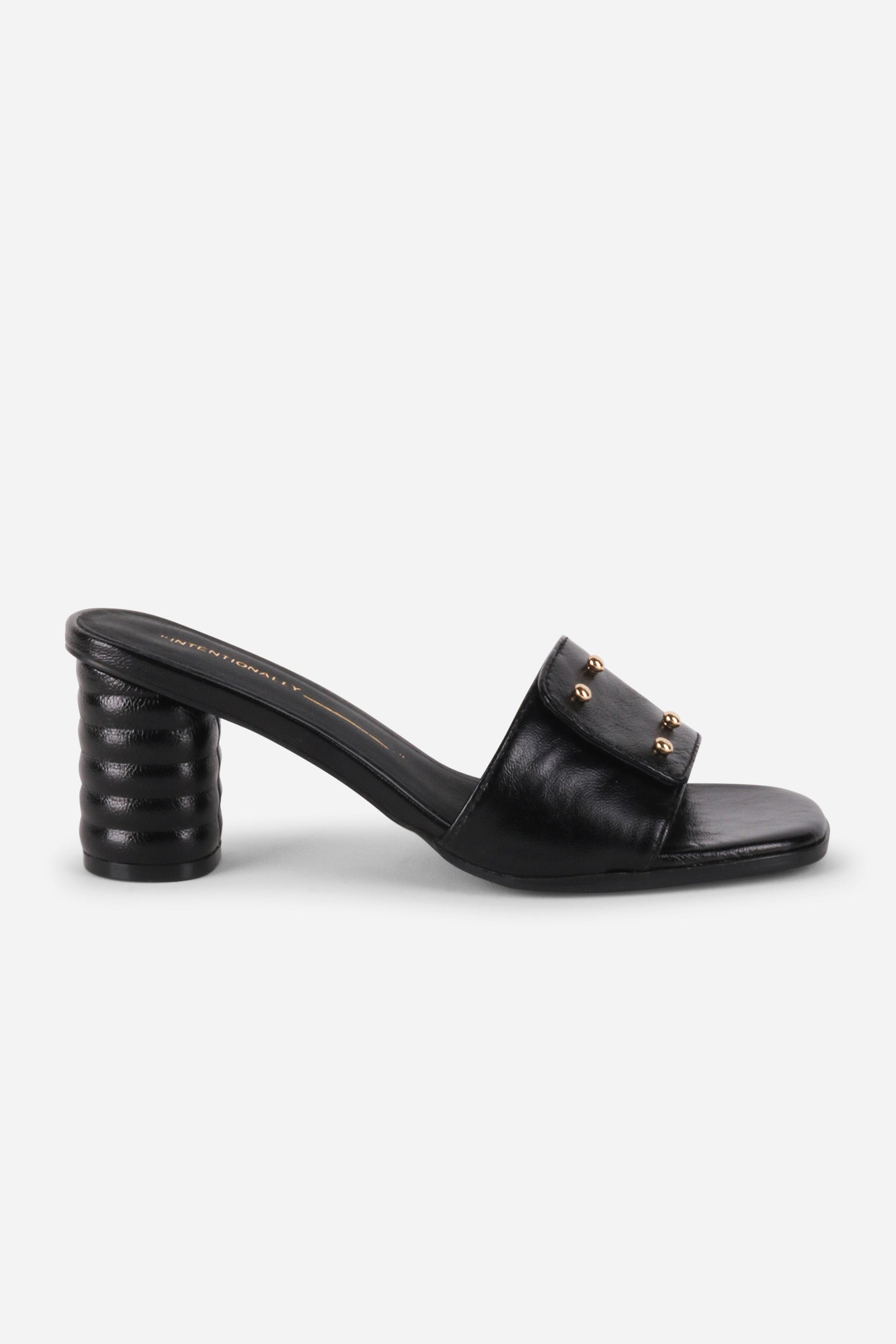 Intentionally Blank KIZMIT MULE HEEL
