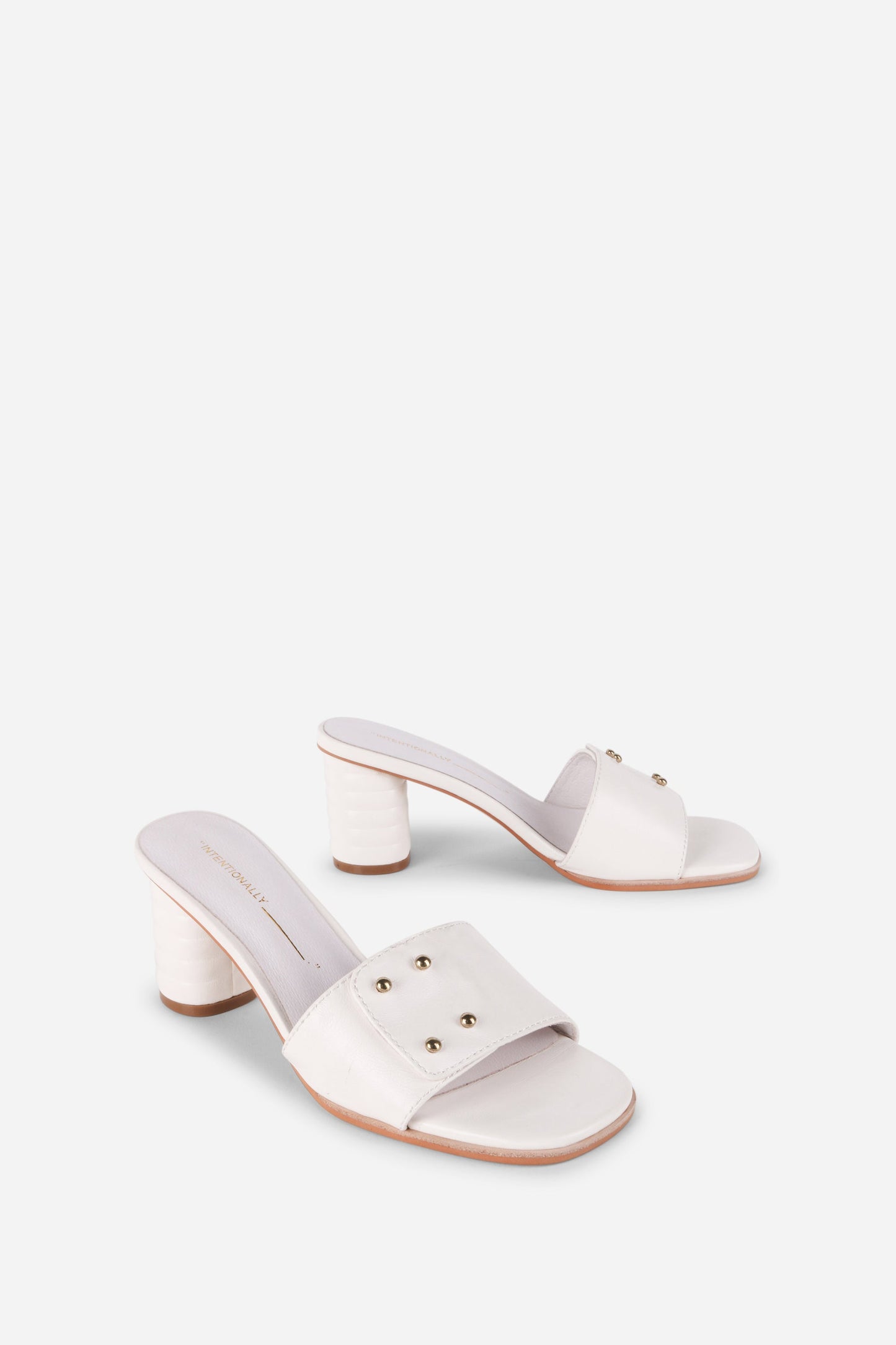 WHITE,5