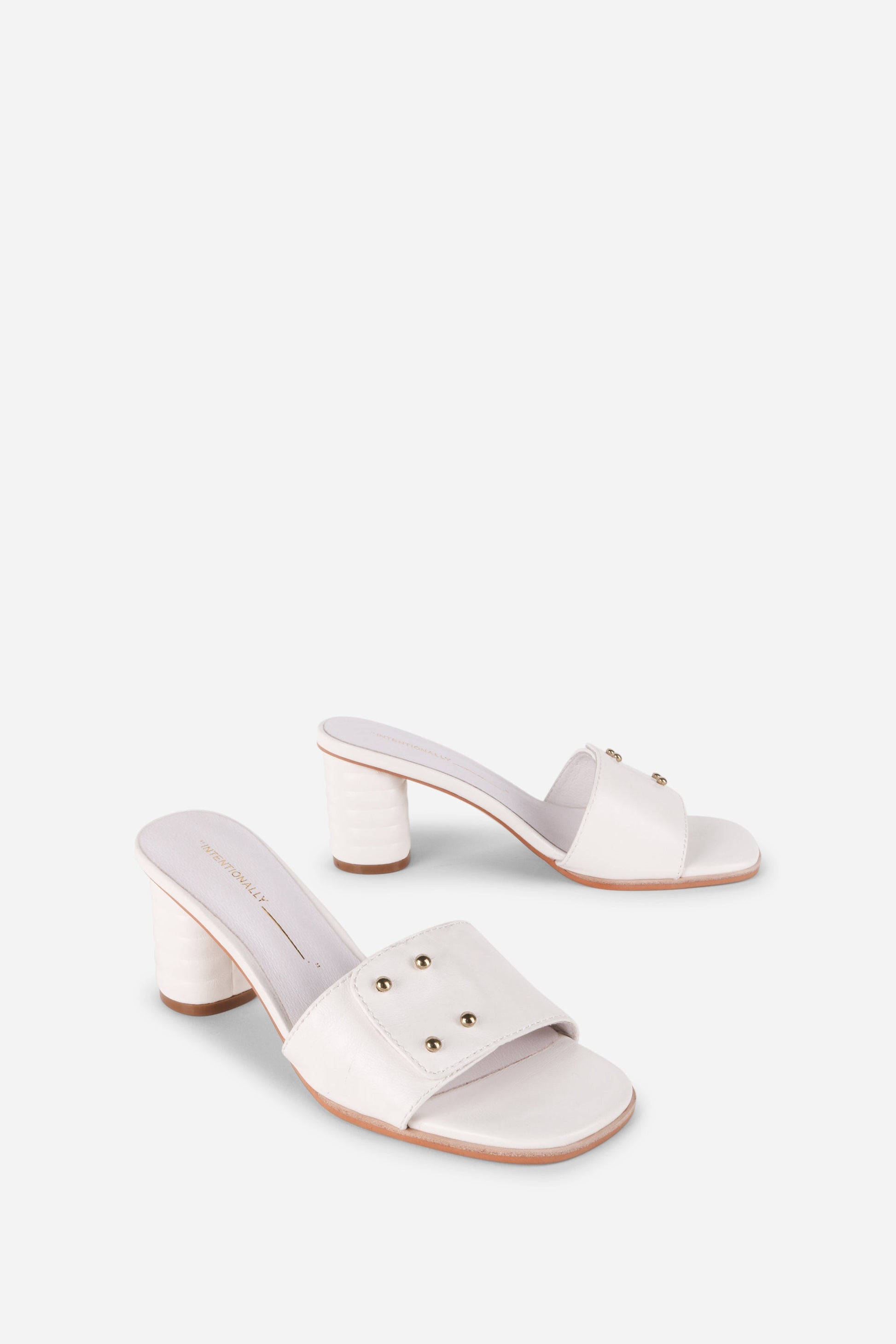 WHITE,5