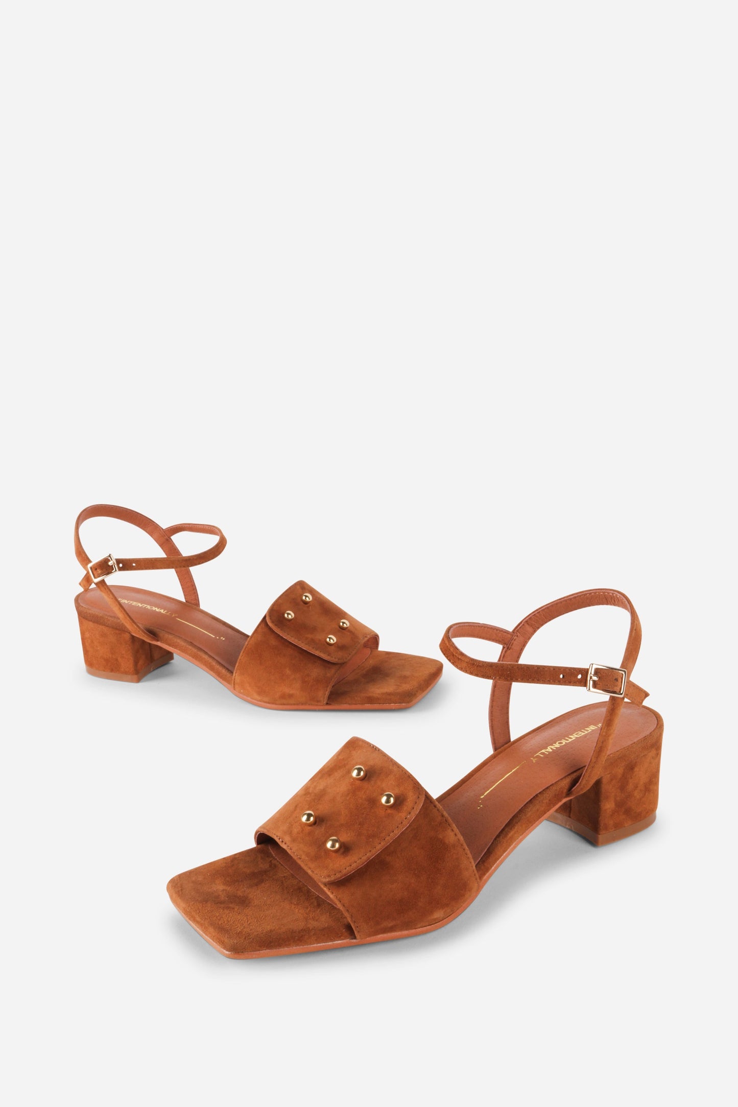 Intentionally Blank KARIZMA BLOCK HEEL SANDAL