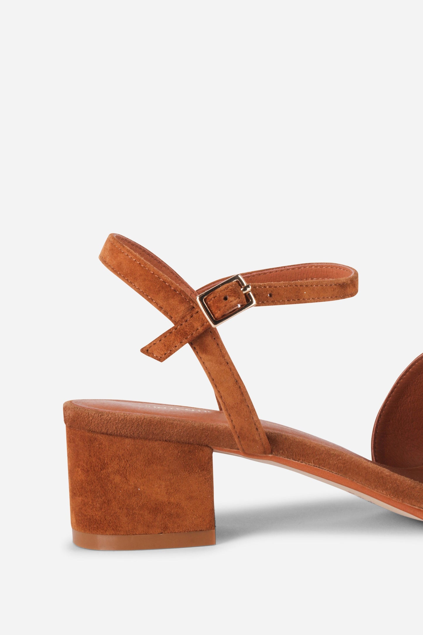 Intentionally Blank KARIZMA BLOCK HEEL SANDAL