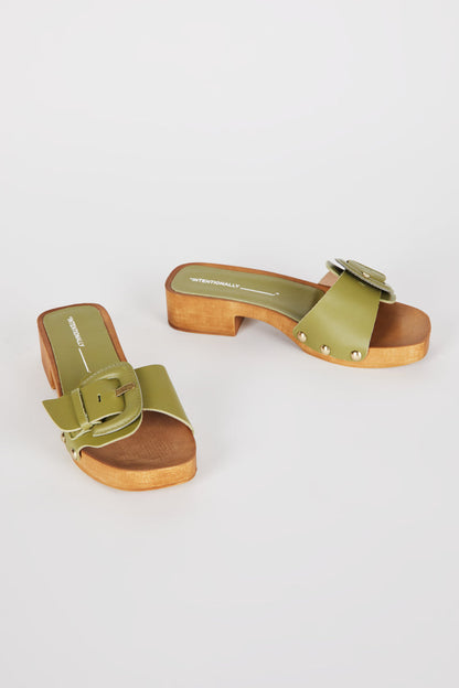 Intentionally Blank MAR LEATHER CLOG