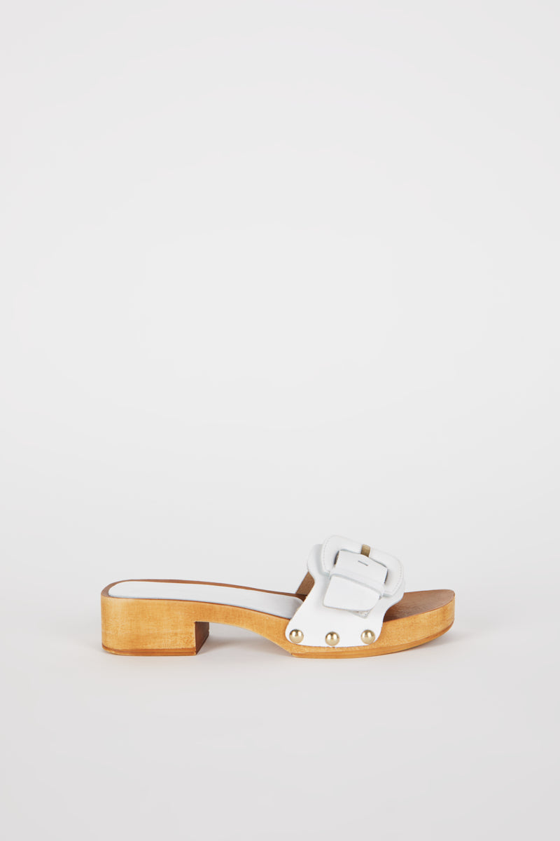 Intentionally Blank MAR LEATHER CLOG