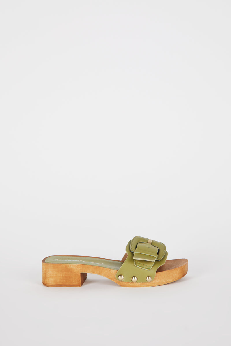 Intentionally Blank MAR LEATHER CLOG