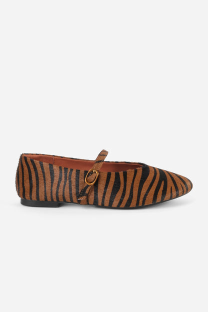 Intentionally Blank LARISA CALF HAIR MARY JANE FLAT