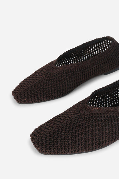 Intentionally Blank REEMA CROCHET FLAT