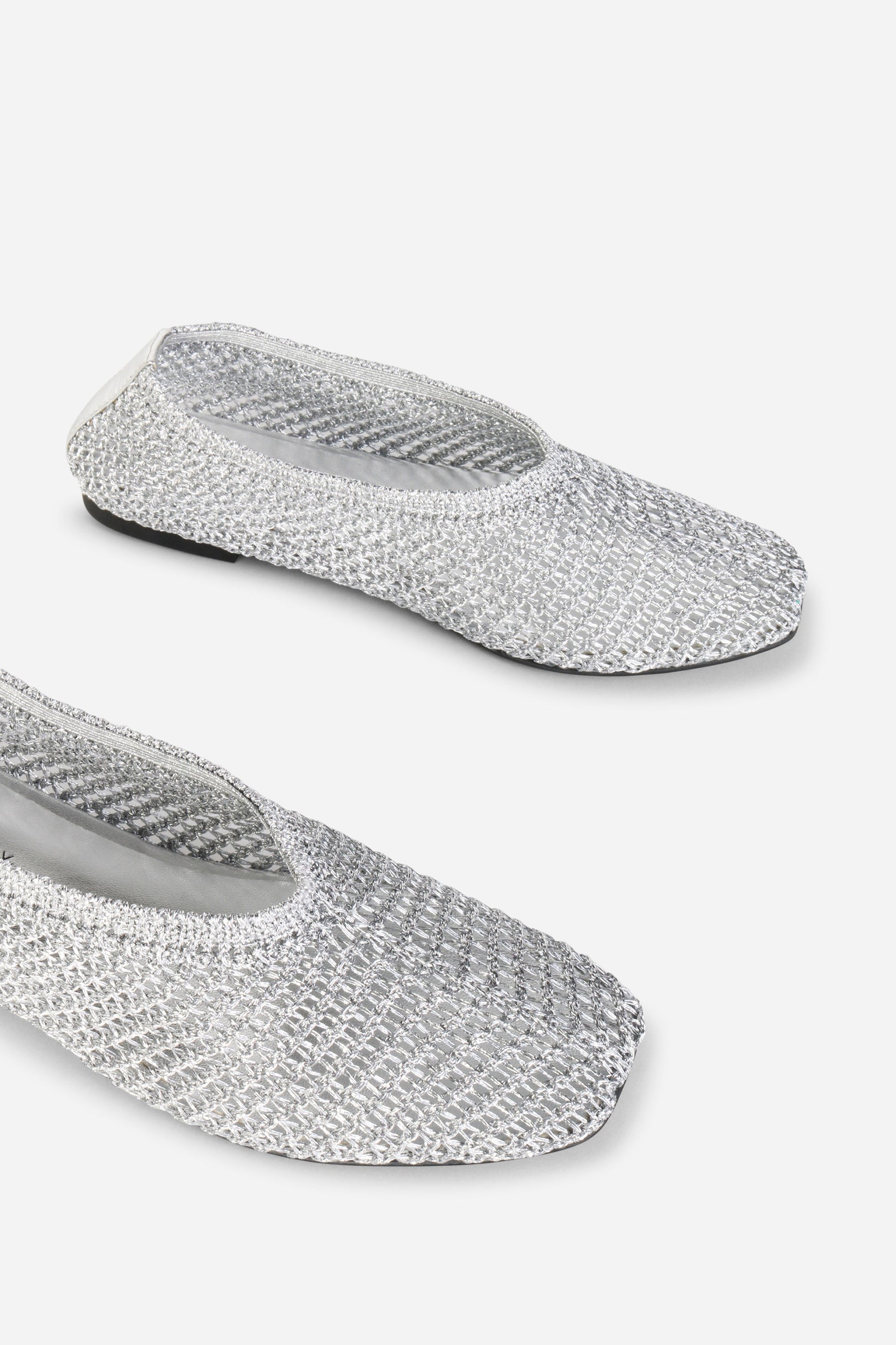 Intentionally Blank REEMA CROCHET FLAT
