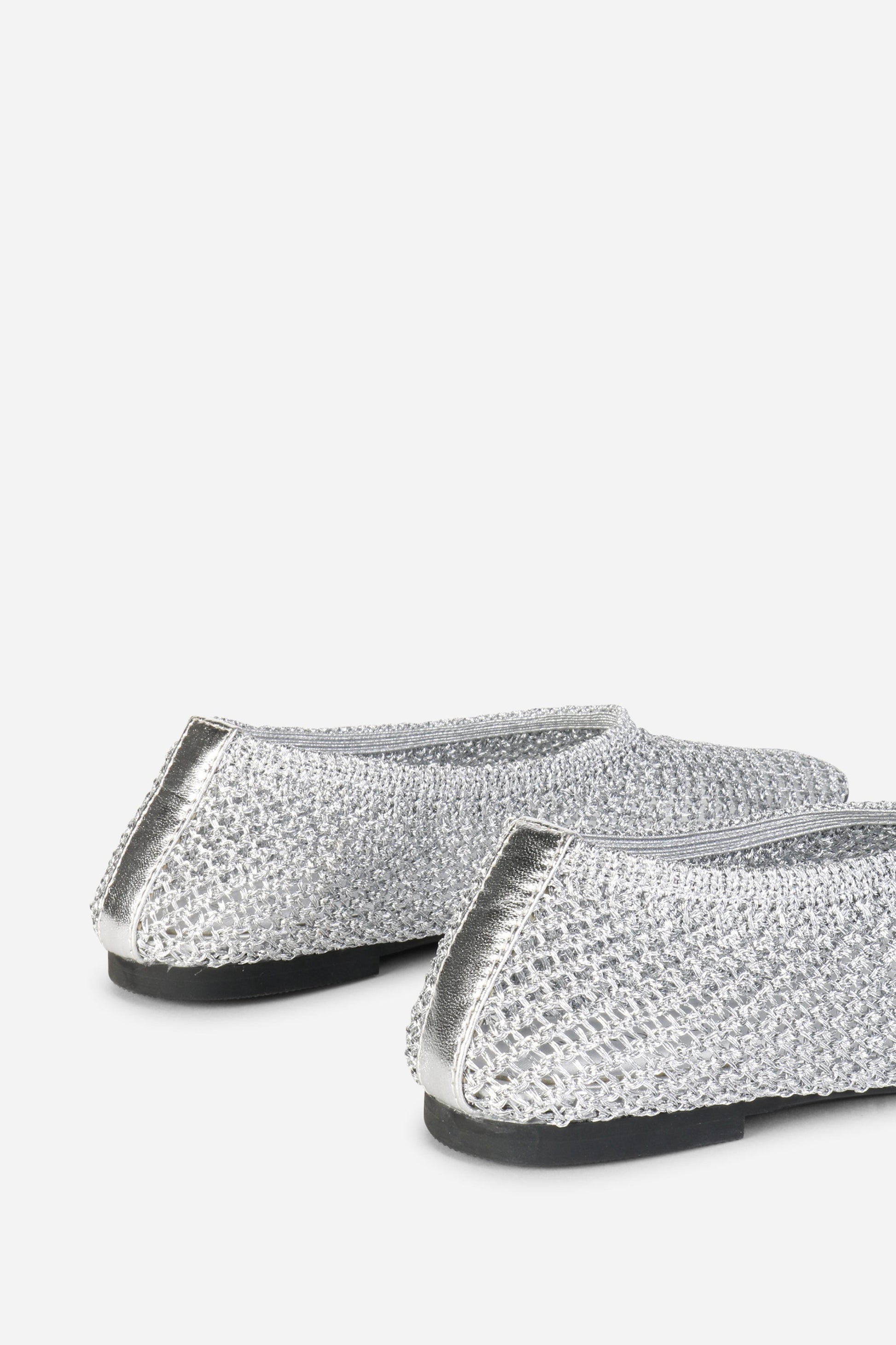 Intentionally Blank REEMA CROCHET FLAT